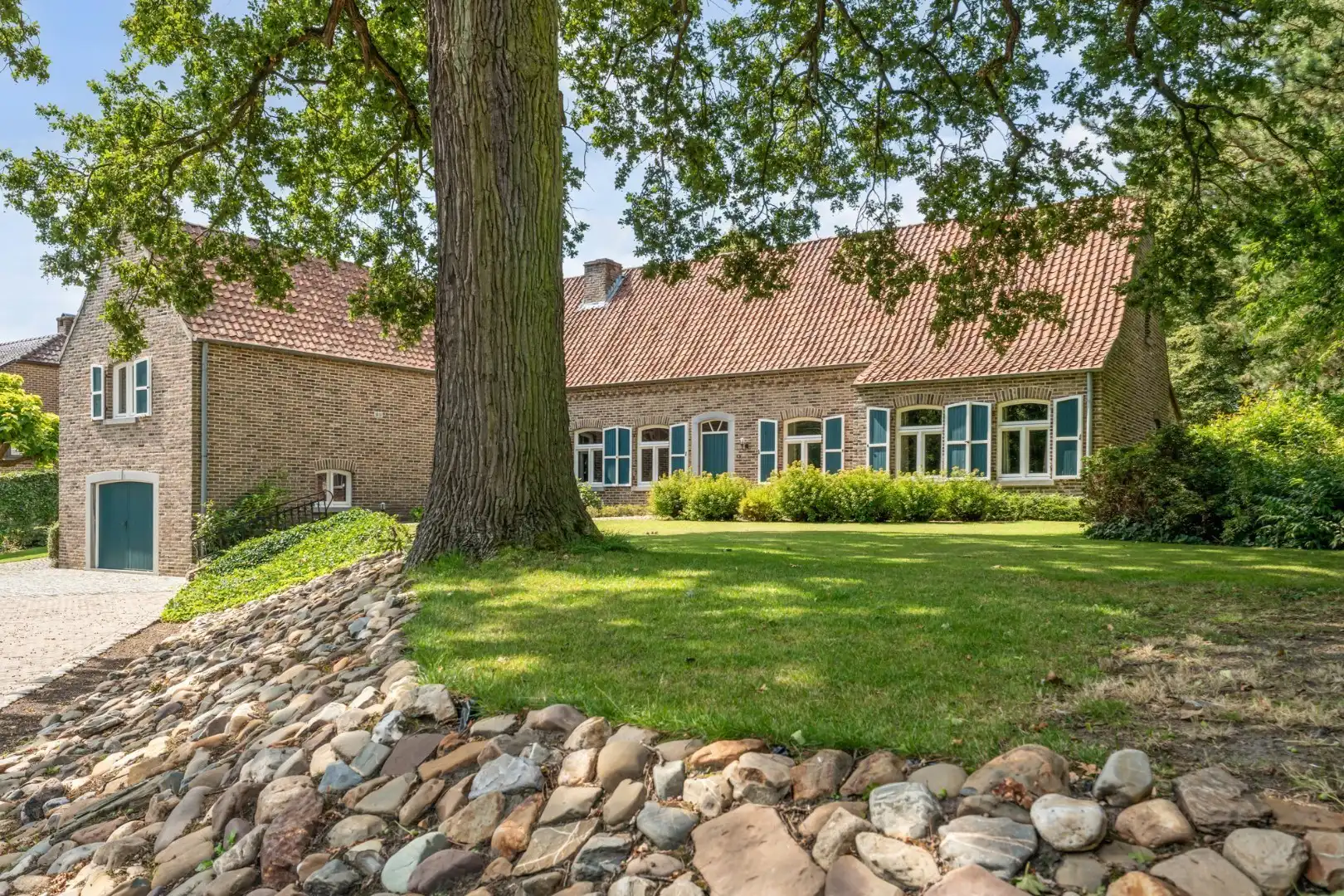 Villa te koop Rotemerlaan 28 - - 3680 Neeroeteren