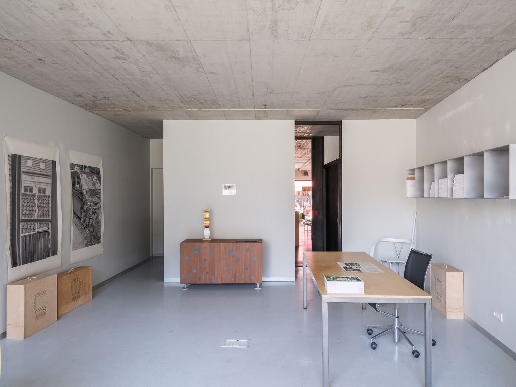 Architecturale handelsruimte op een absolute toplocatie foto 9