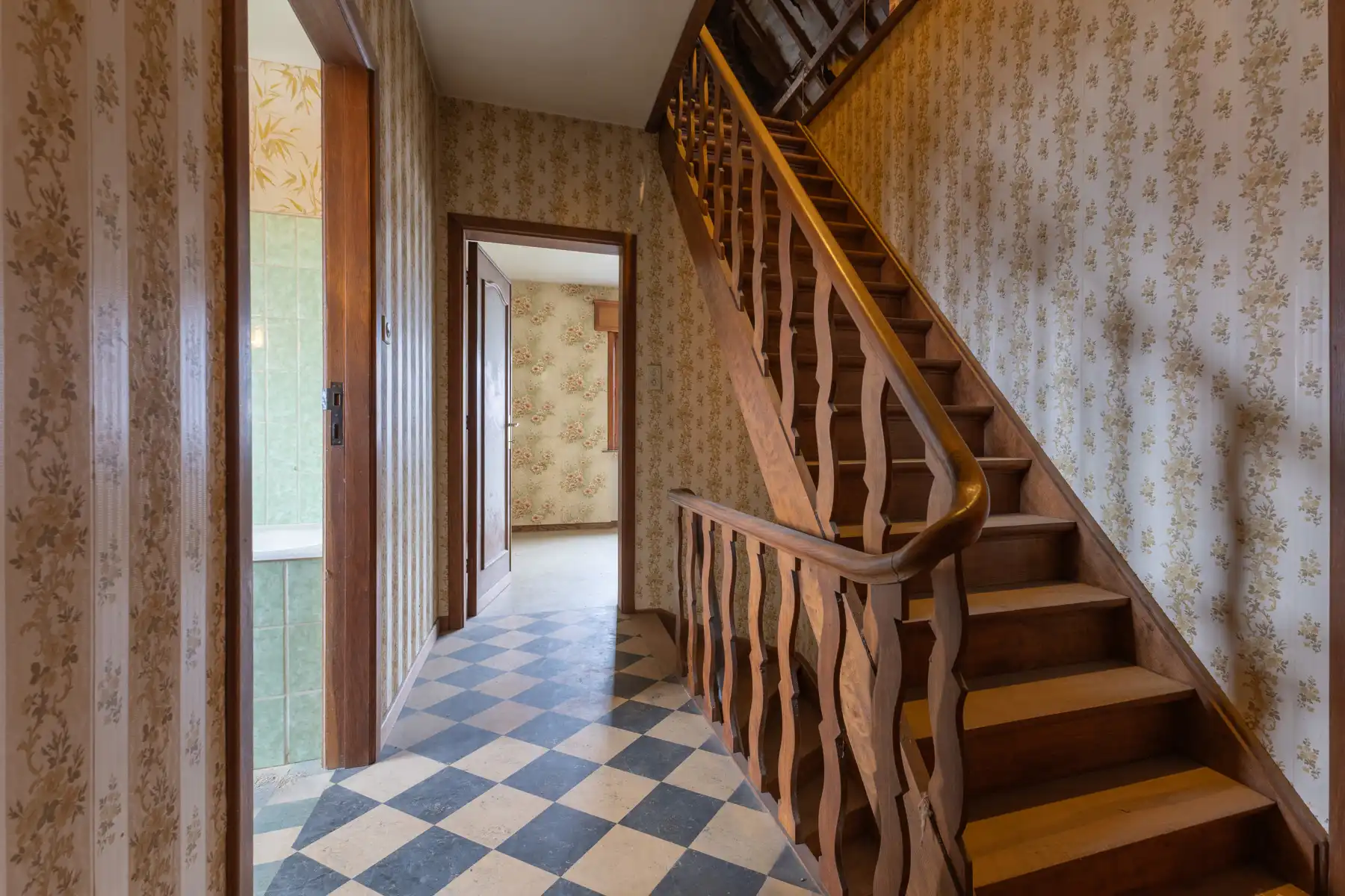 OPTIE Te renoveren woning in centrum van Sint-Pieters-Leeuw foto 27