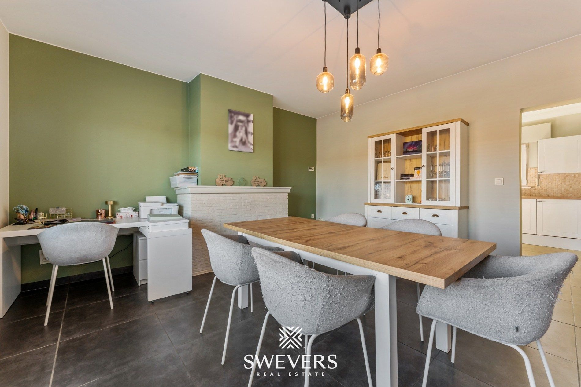 Gerenoveerde gezinswoning met 3 slpk en zonnige tuin foto 6