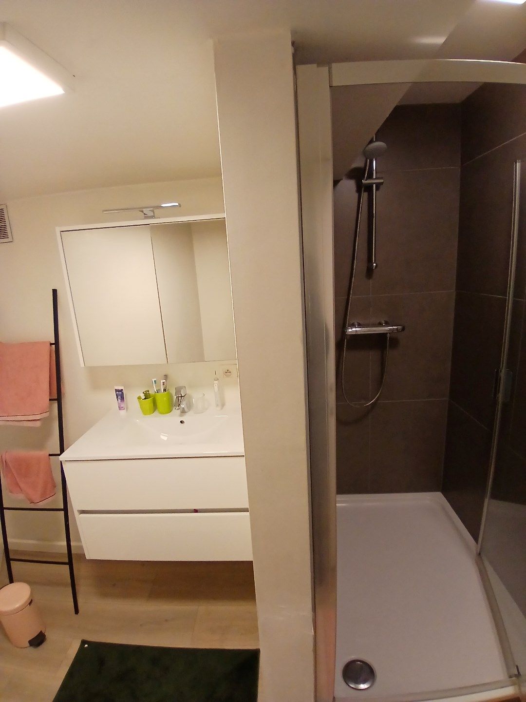 Moderne, sfeervolle woning met tuin  foto 8