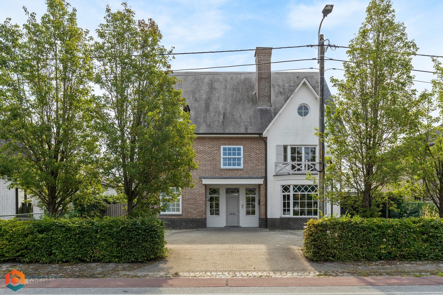 Prachtige villa (549 m² bewoonbaar) op een perceel van 1750 m² te Onze-Lieve-Vrouw-Waver foto 2