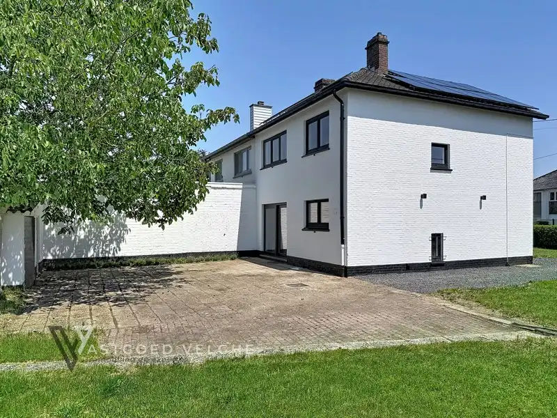 🏡Instapklare vernieuwbouwwoning met EPC A op ruim perceel van 10 are🔥 foto 32