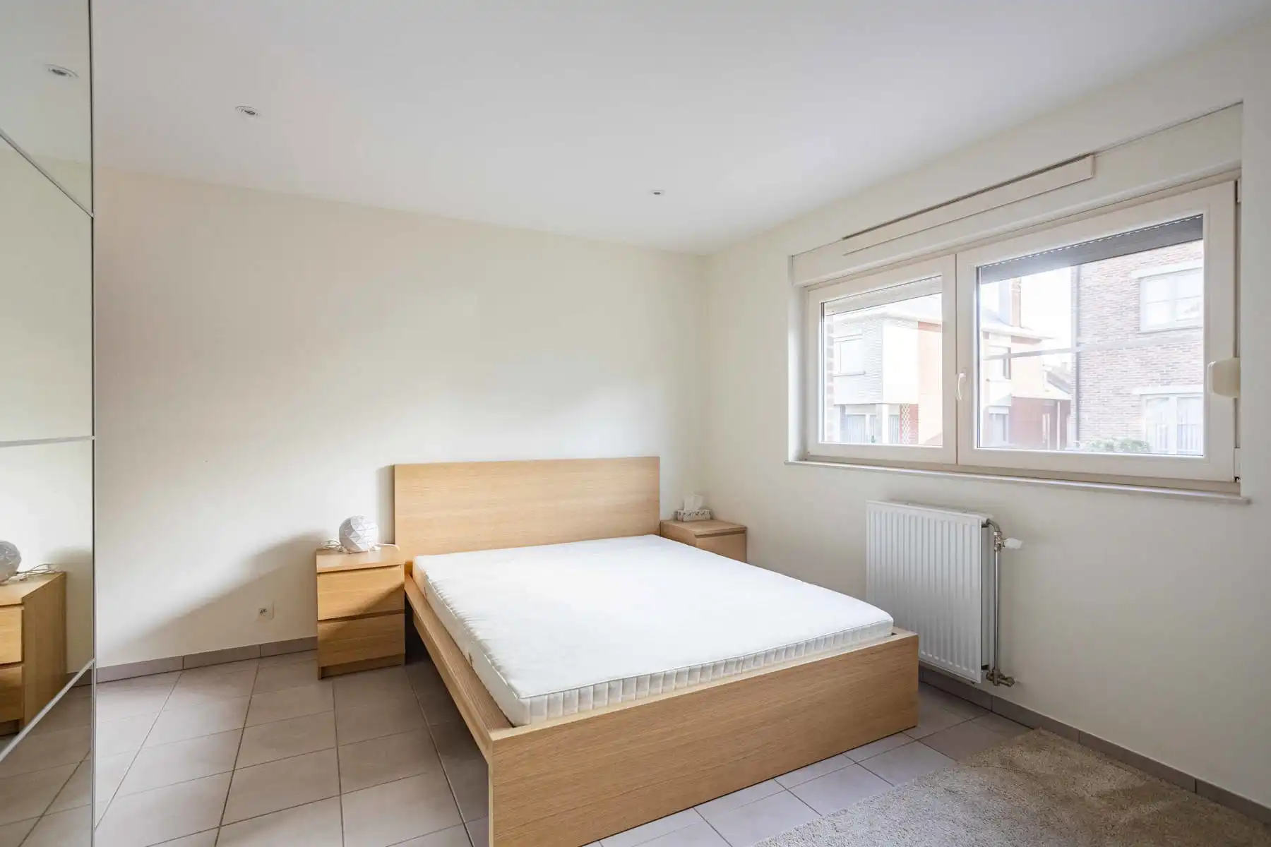 Instapklare recente woning met 4 slaapkamers en 3 badkamers! foto 10