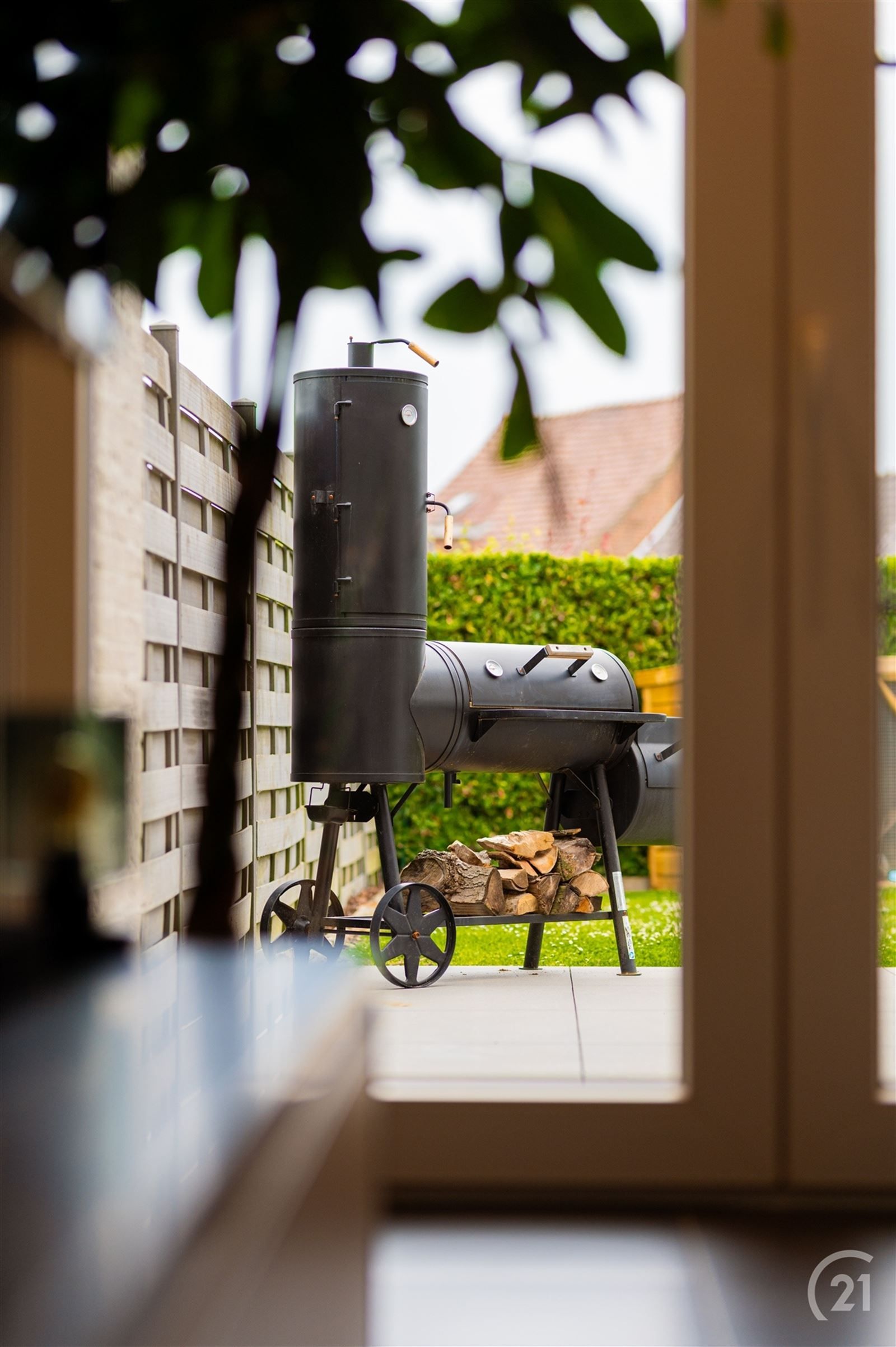Moderne,  luxueuse  3 gevelwoning met tuin en carport op 3 are 77 foto 25