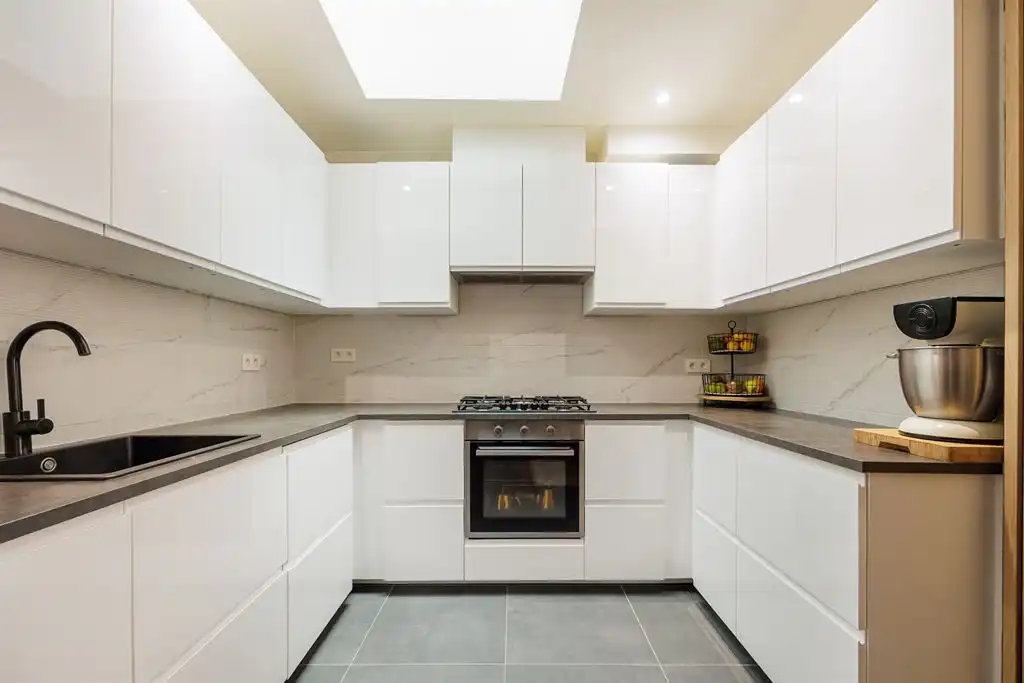 Gerenoveerde woning met 4 slaapkamers aan Krugerpark foto 5