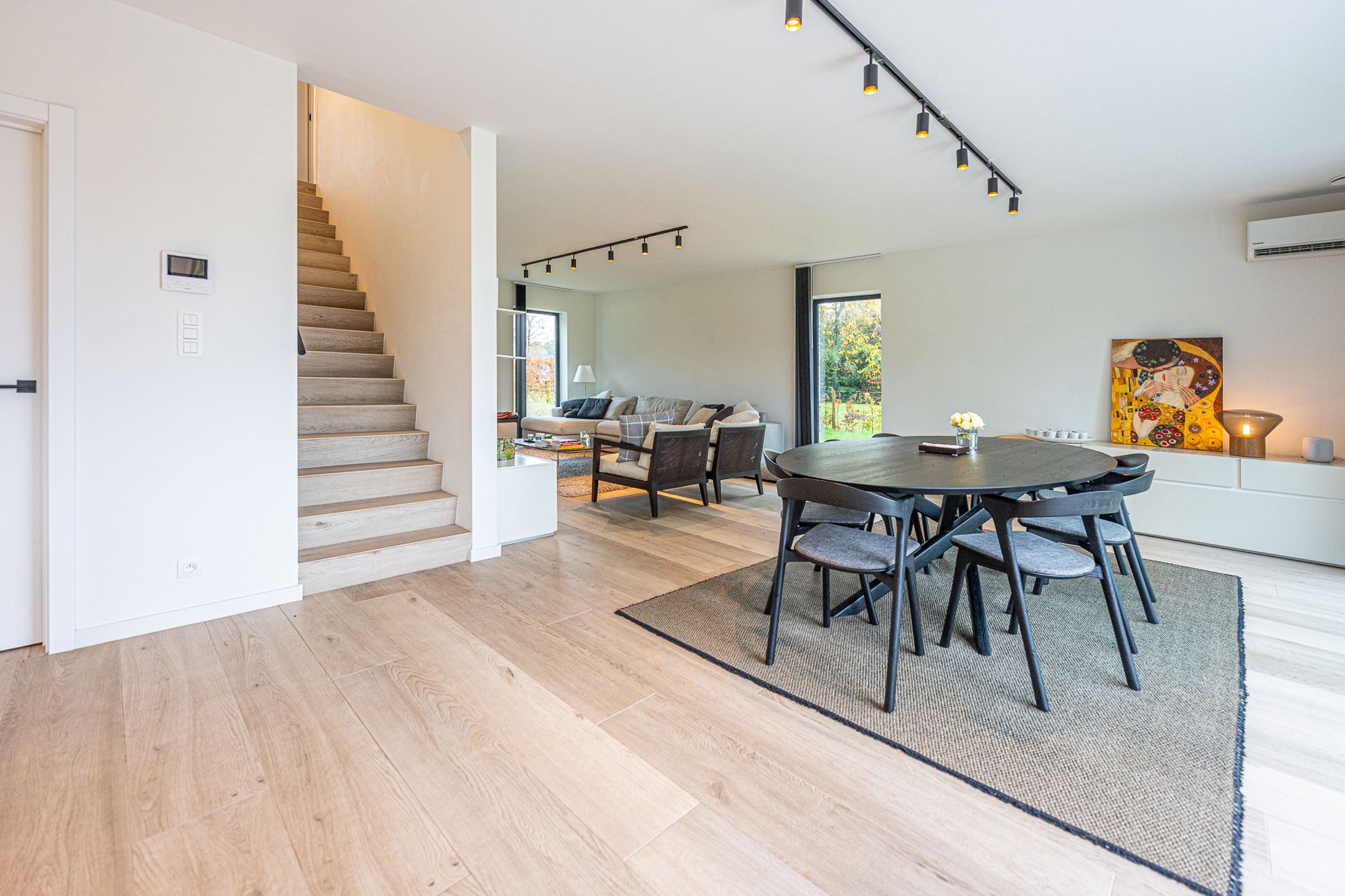 Hedendaagse villa met landelijke charme op 16 are perceel foto 11