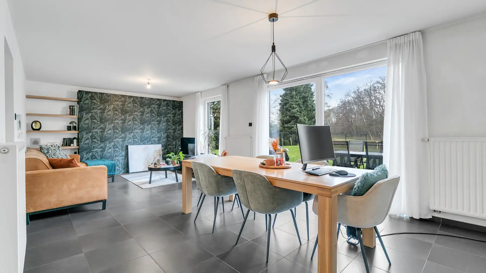 Instapklaar gelijkvloers appartement met 2 slaapkamers en tuin foto 11