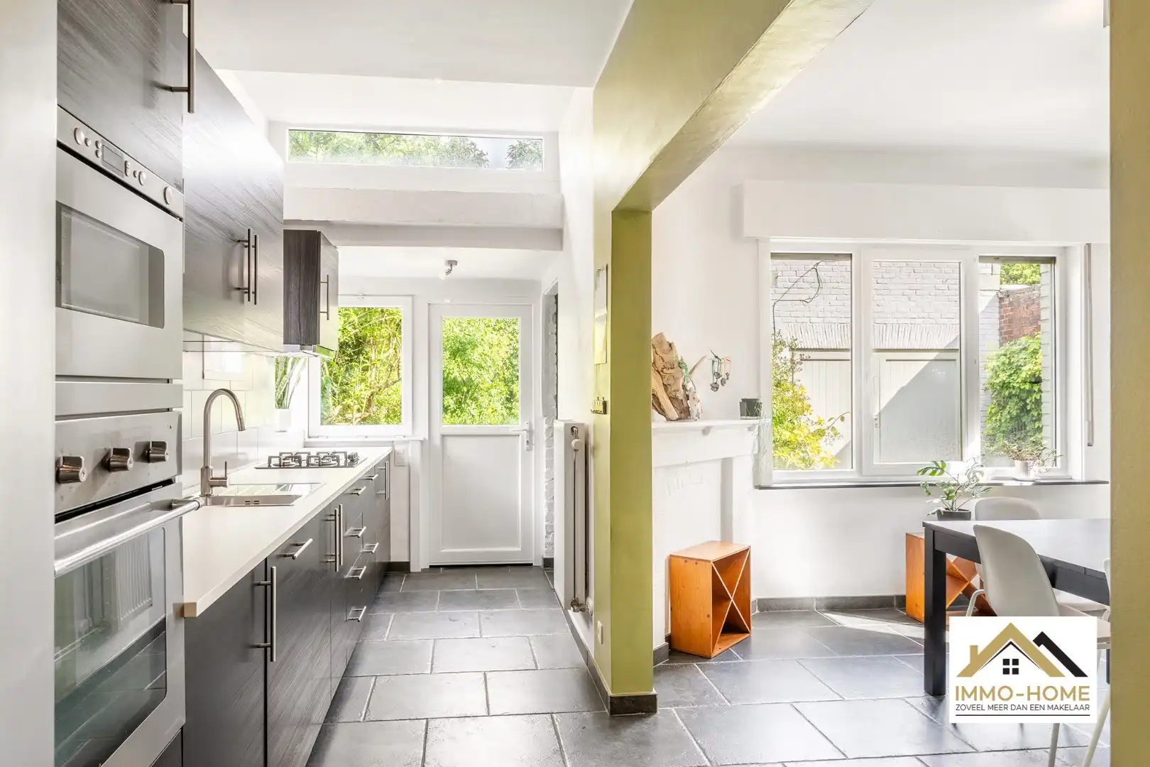 Instapklare woning met ruime tuin op topligging  foto 9