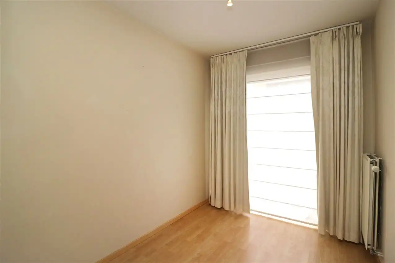 Appartement met 2 slpk., autostaanplaats en terras in centrum Aarschot foto 14