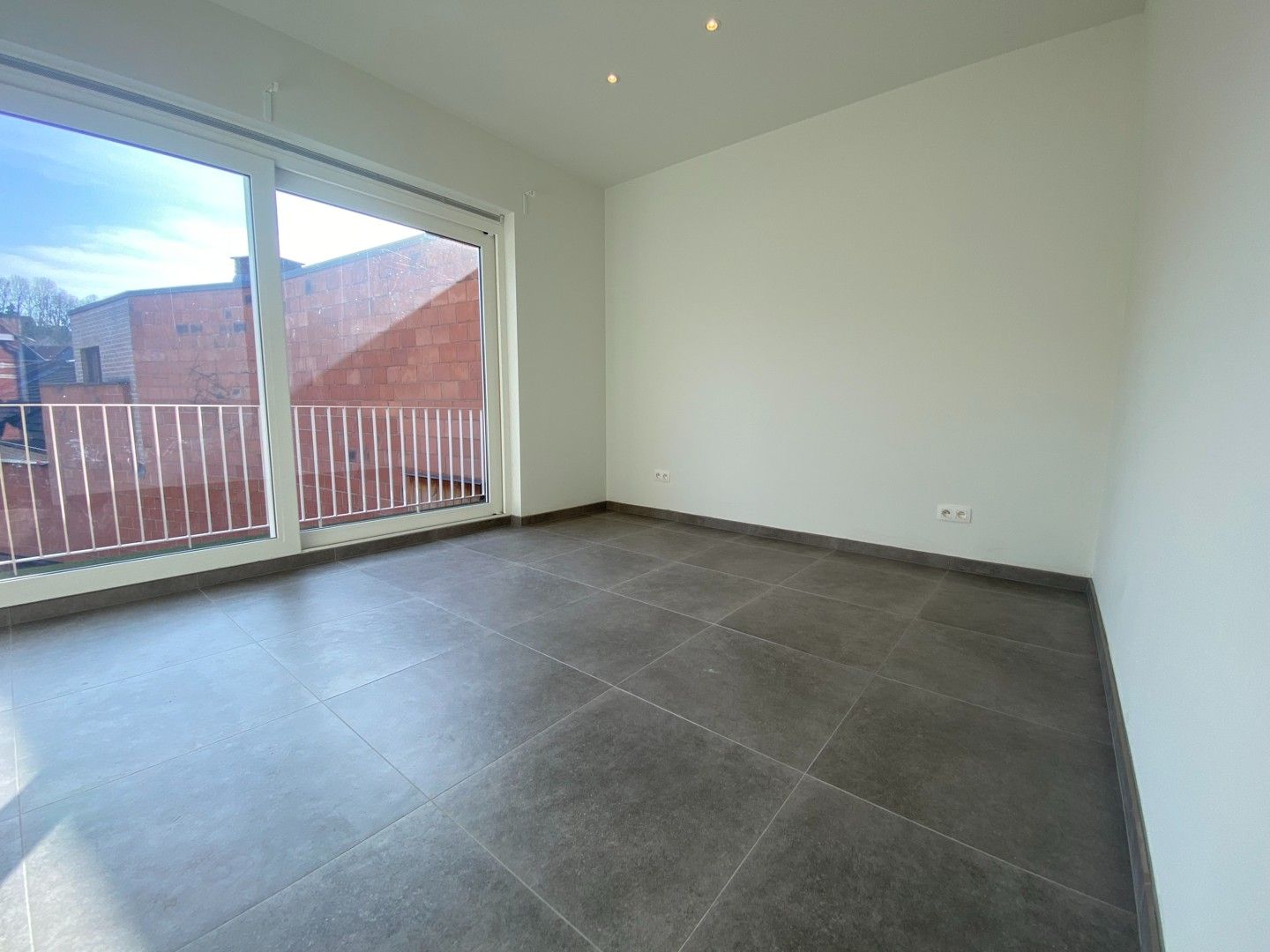 Modern appartement  met terras – centrum Aarschot foto 8