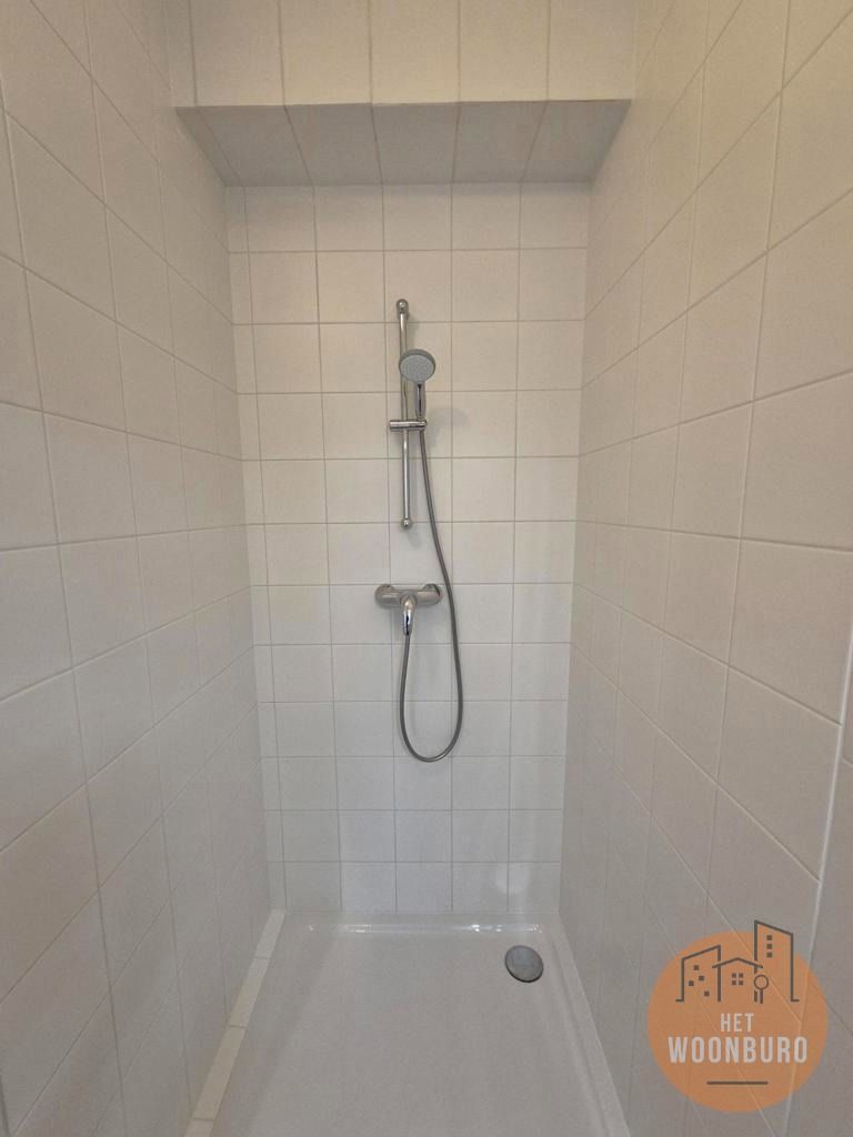 Gelijkvloers appartement met tuin foto 9