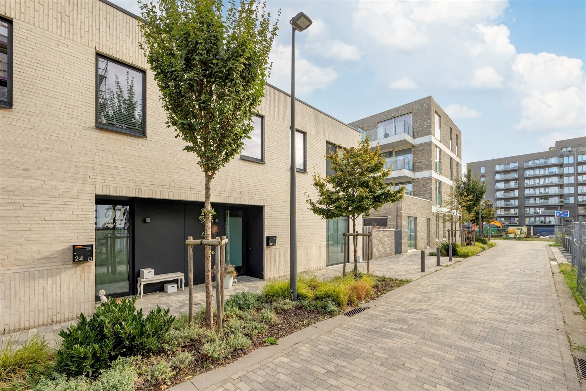 Huis met 3 slaapkamers en tuin in de Regattawijk foto 30