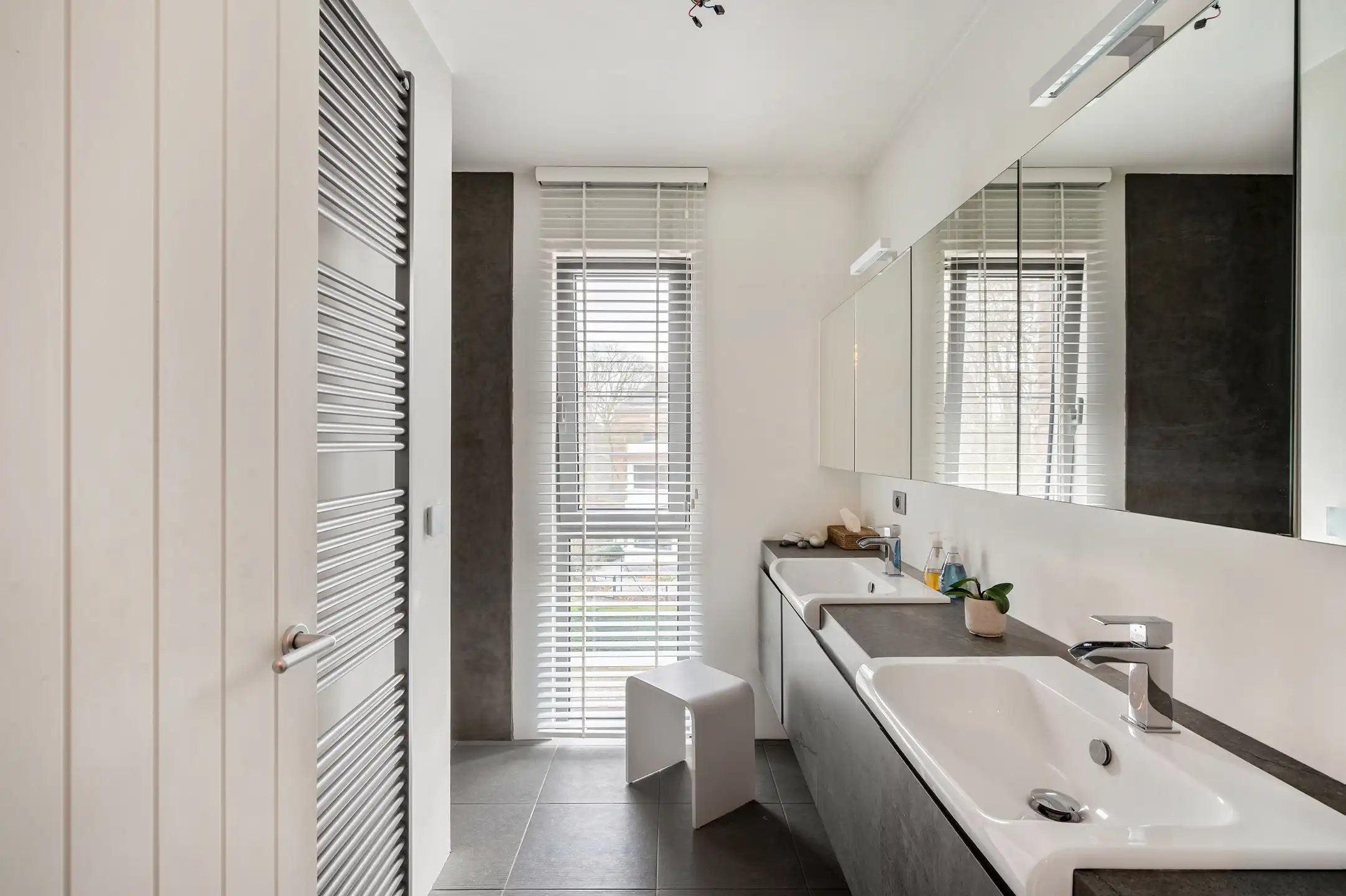 Modern duplex appartement met uitzonderlijk zonneterras! foto 11