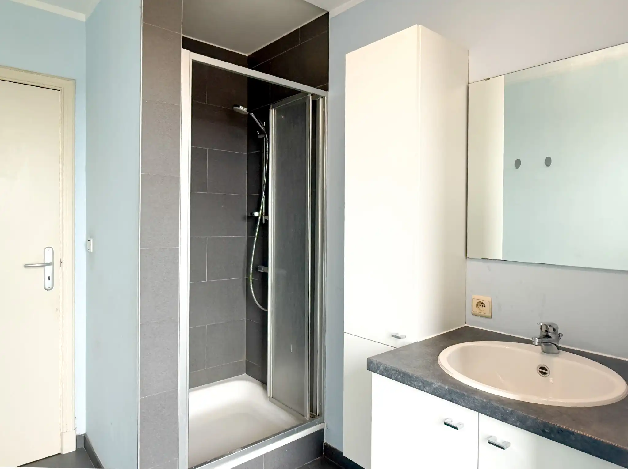 Appartement met twee slaapkamers nabij centrum Sint-Niklaas foto 11