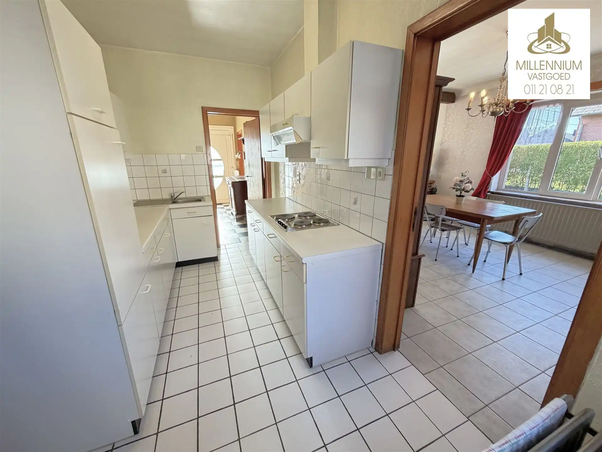 Ruime 3-Slaapkamerwoning Diepenbeek foto 6