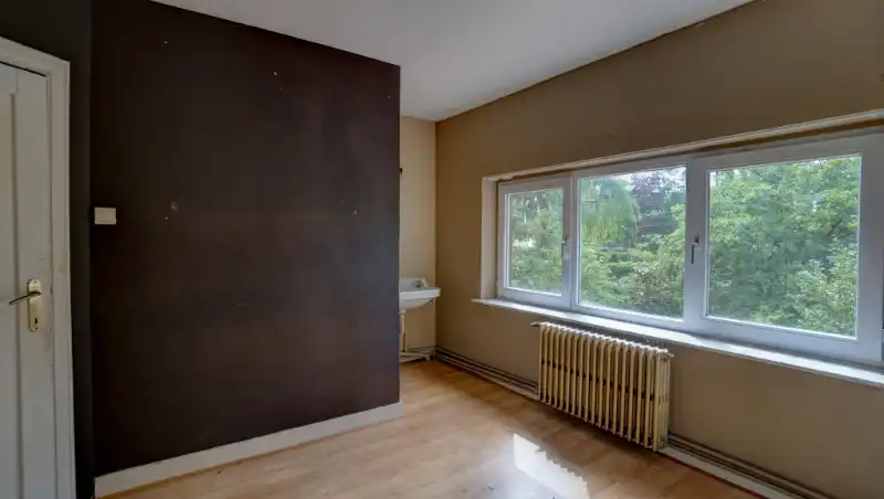 Te renoveren charmant landhuis van 235m² + dubbele garage op 15 are foto 14