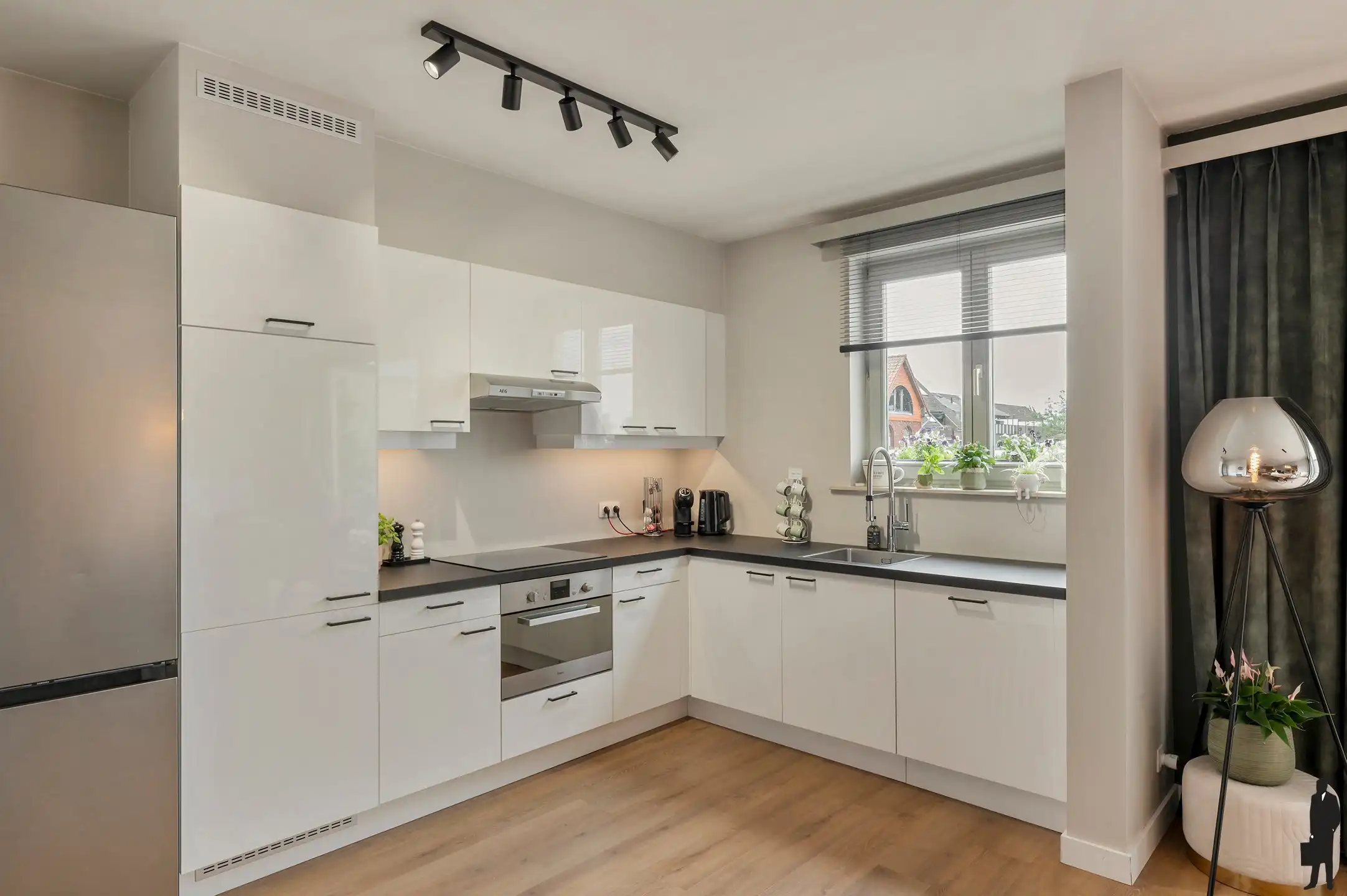 Instapklaar appartement met 2 slaapkamers, ruim terras, garage en kelderberging in Achterbroek foto 7