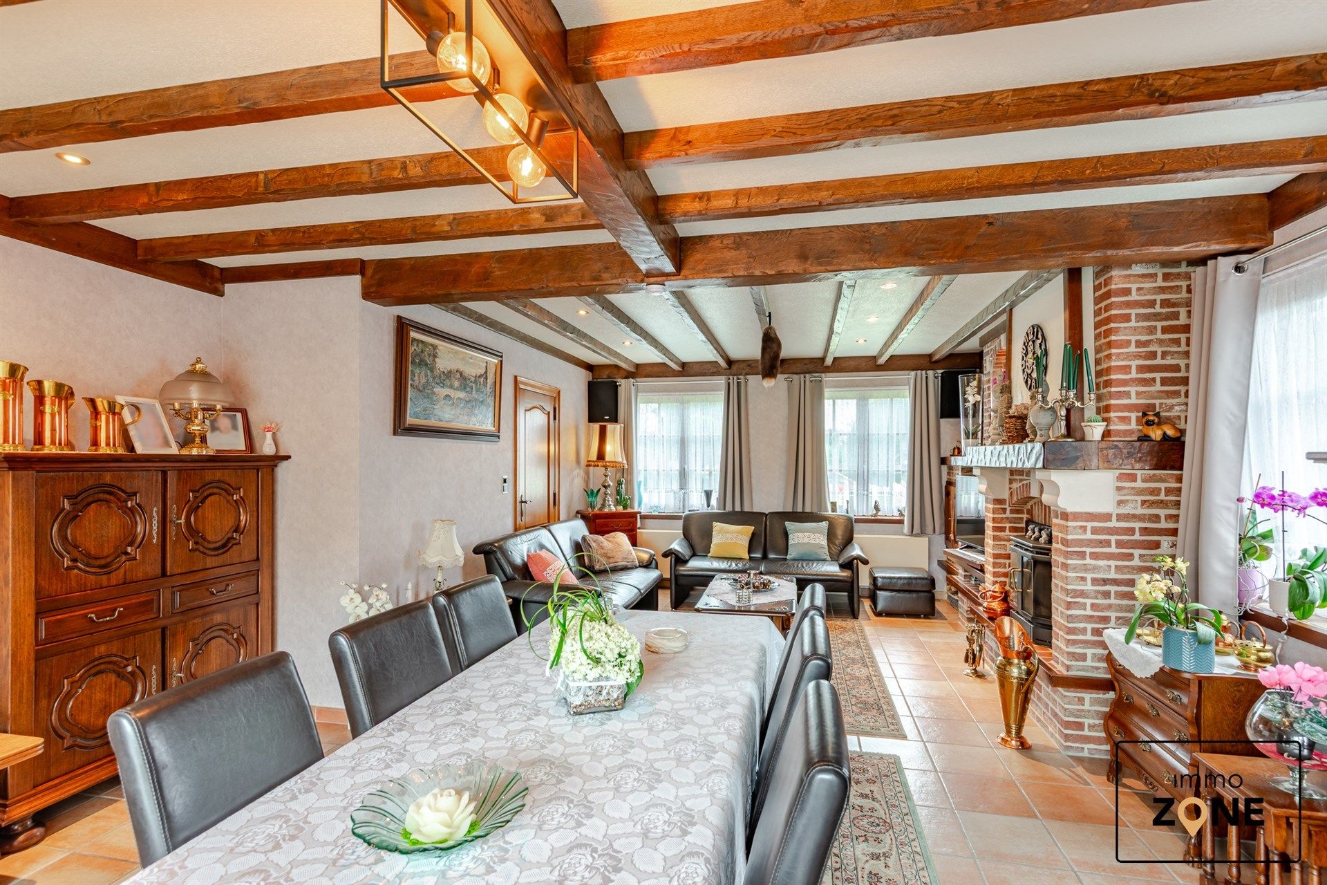 Huis, chalet en ruim magazijn op toplocatie foto 10