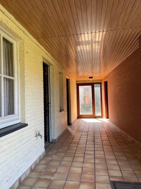 Ruime, vrijstaande te renoveren gezinswoning met veel potentieel op in totaal 875m² op toplocatie in As. foto 6