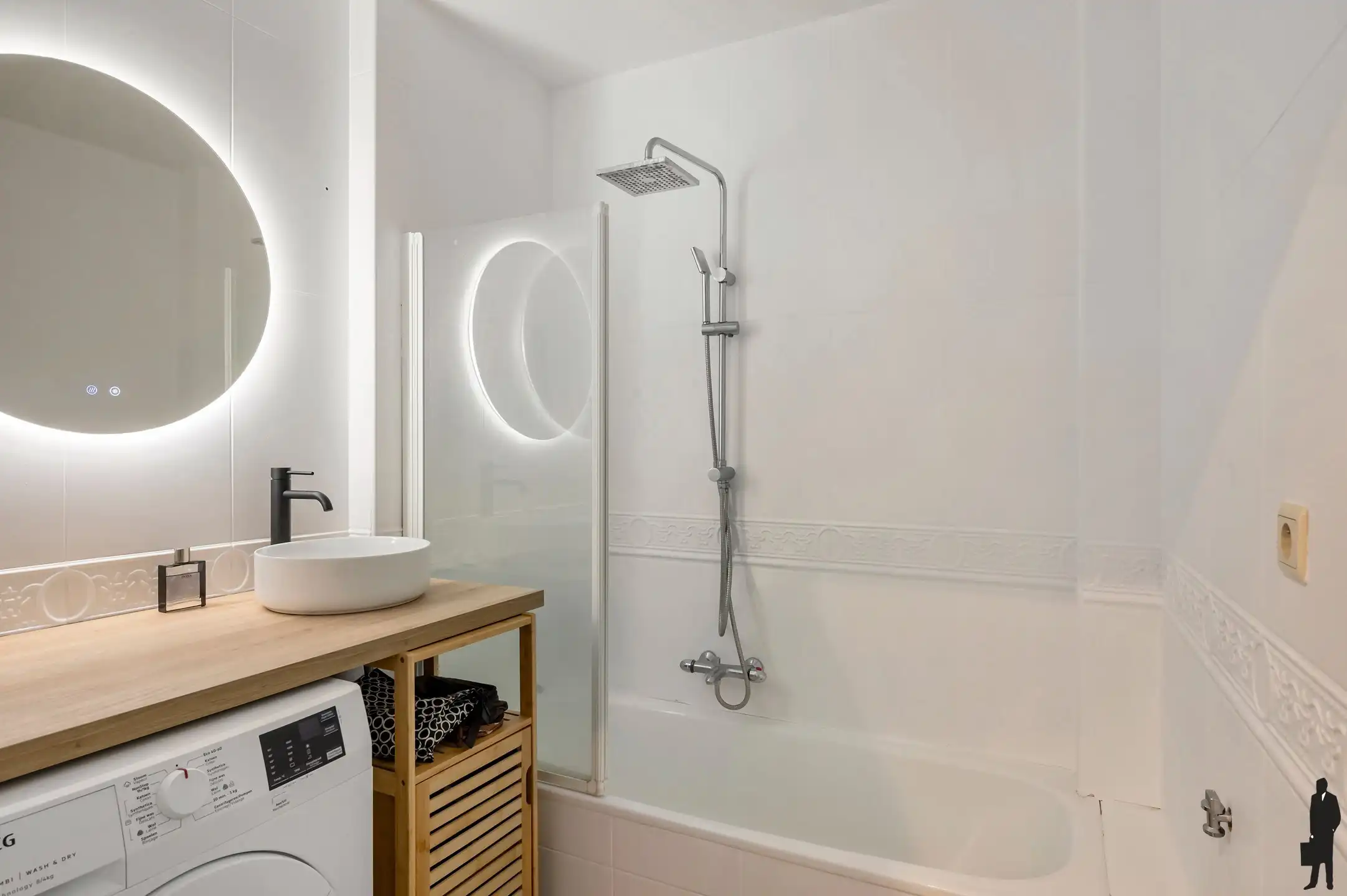 Prachtig, lichtrijk appartement met 3 slaapkamers. foto 10