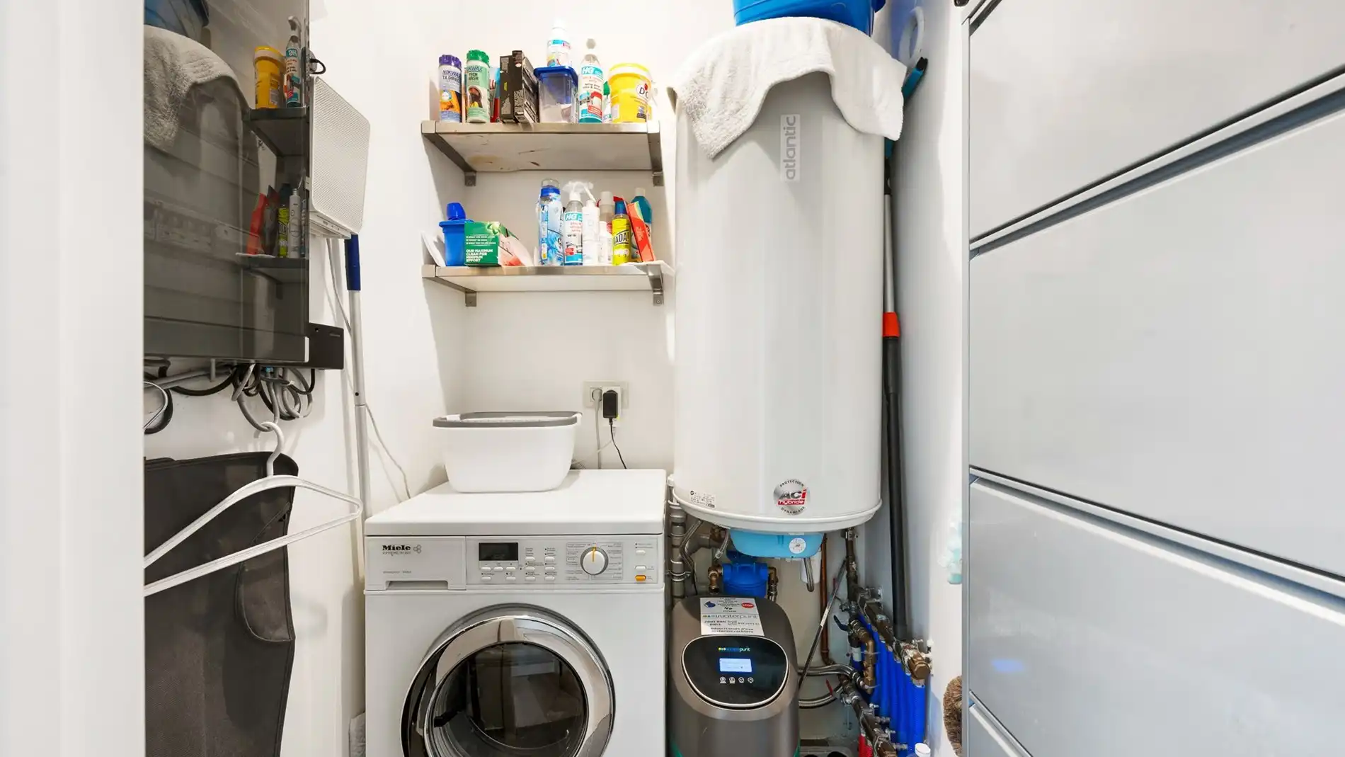 Modern en ruim appartement met zicht over de jachthaven foto 19