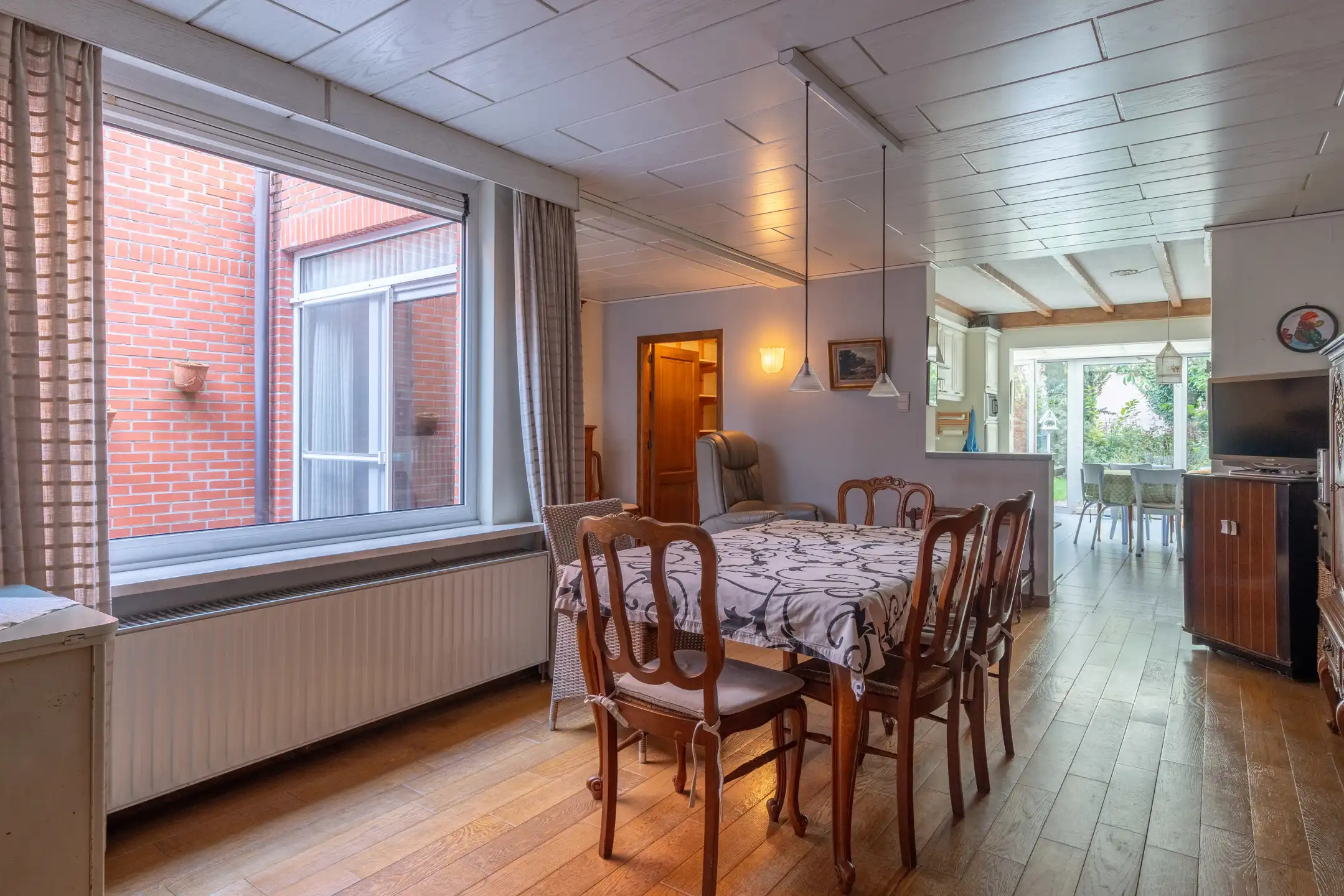 Charmante stadswoning met 2 wooneenheden, garage en tuin foto 7