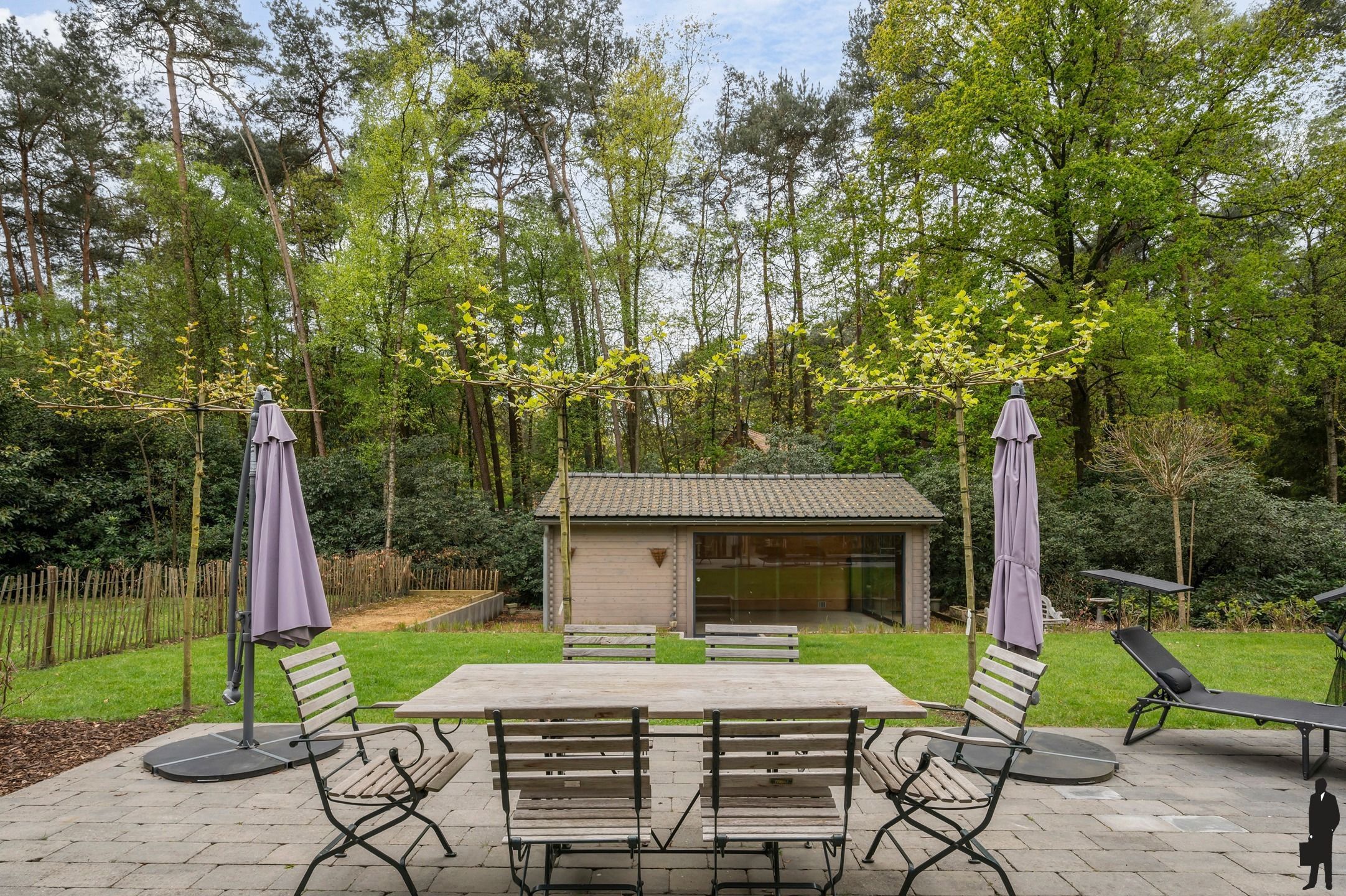 Volledige gerenoveerde villa te koop foto 63