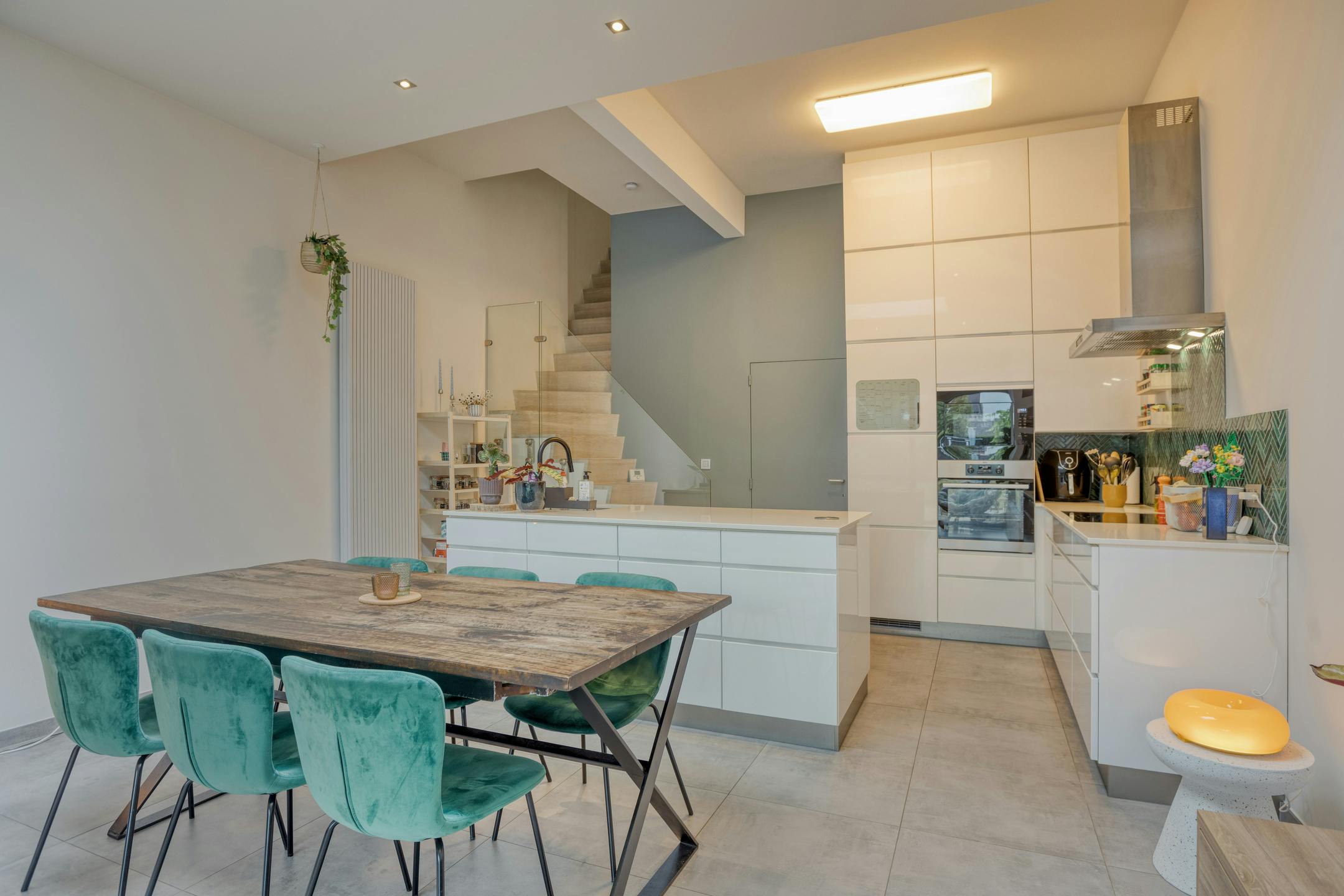 Unieke combinatie van wonen & werken -Huis met handelsruimte foto 5