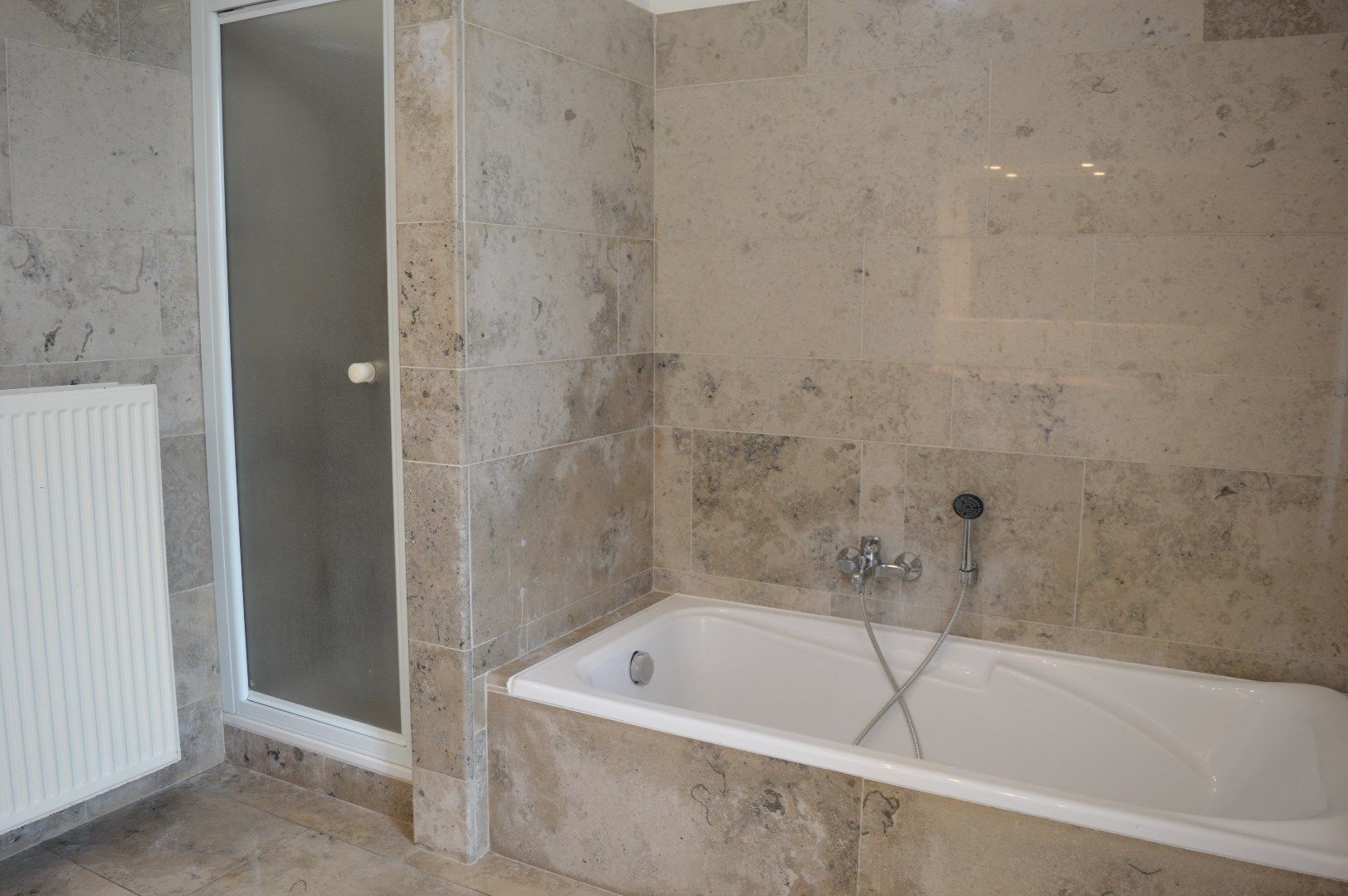 Gezellig dakappartement met terras in Gullegem met 2 slaapkamers foto 7