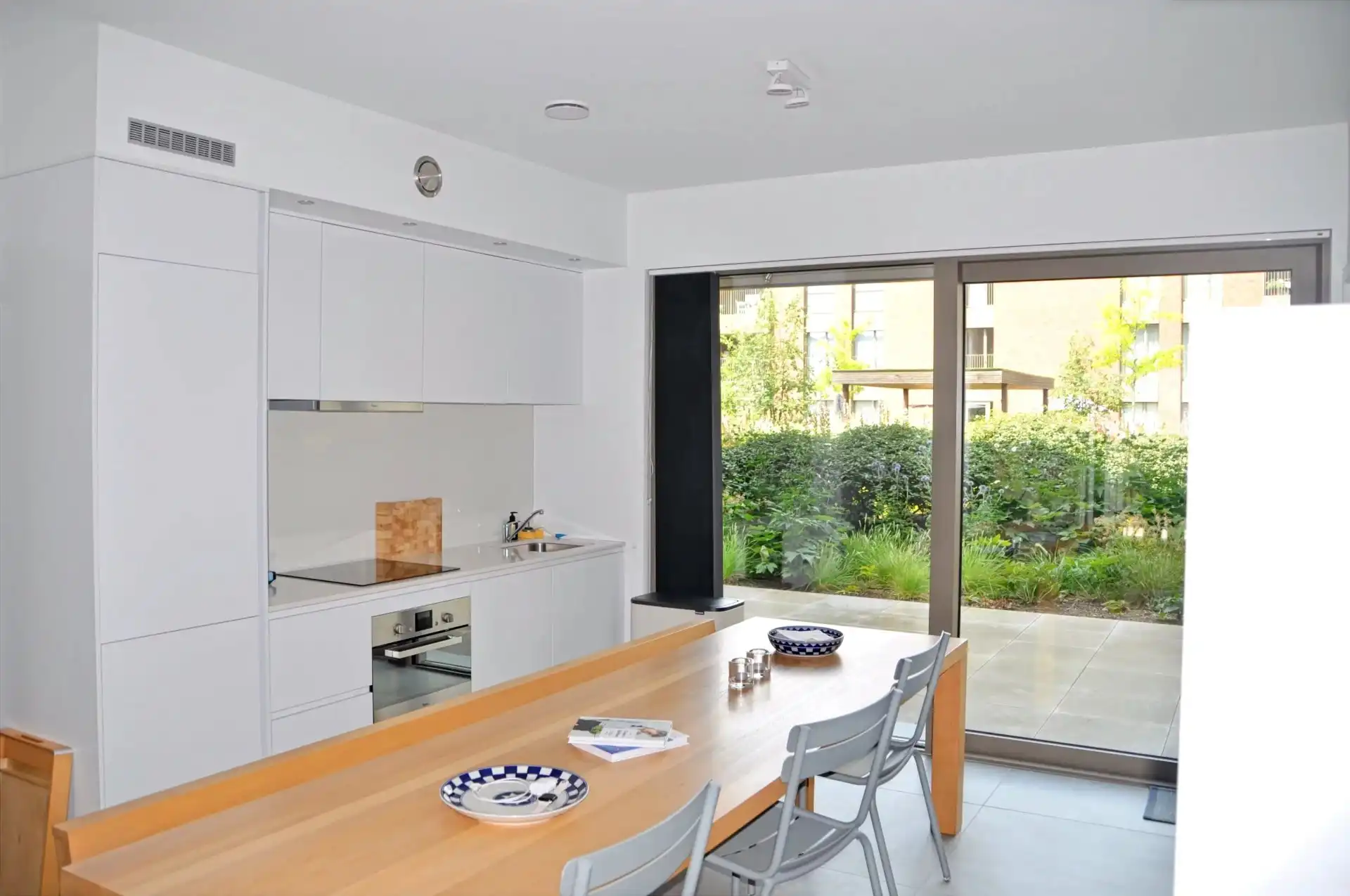 VERRASSEND LICHTRIJK APPARTEMENT DAT DEEL UITMAAKT VAN HET PROJECT 'QUARTIER BLEU' foto 8