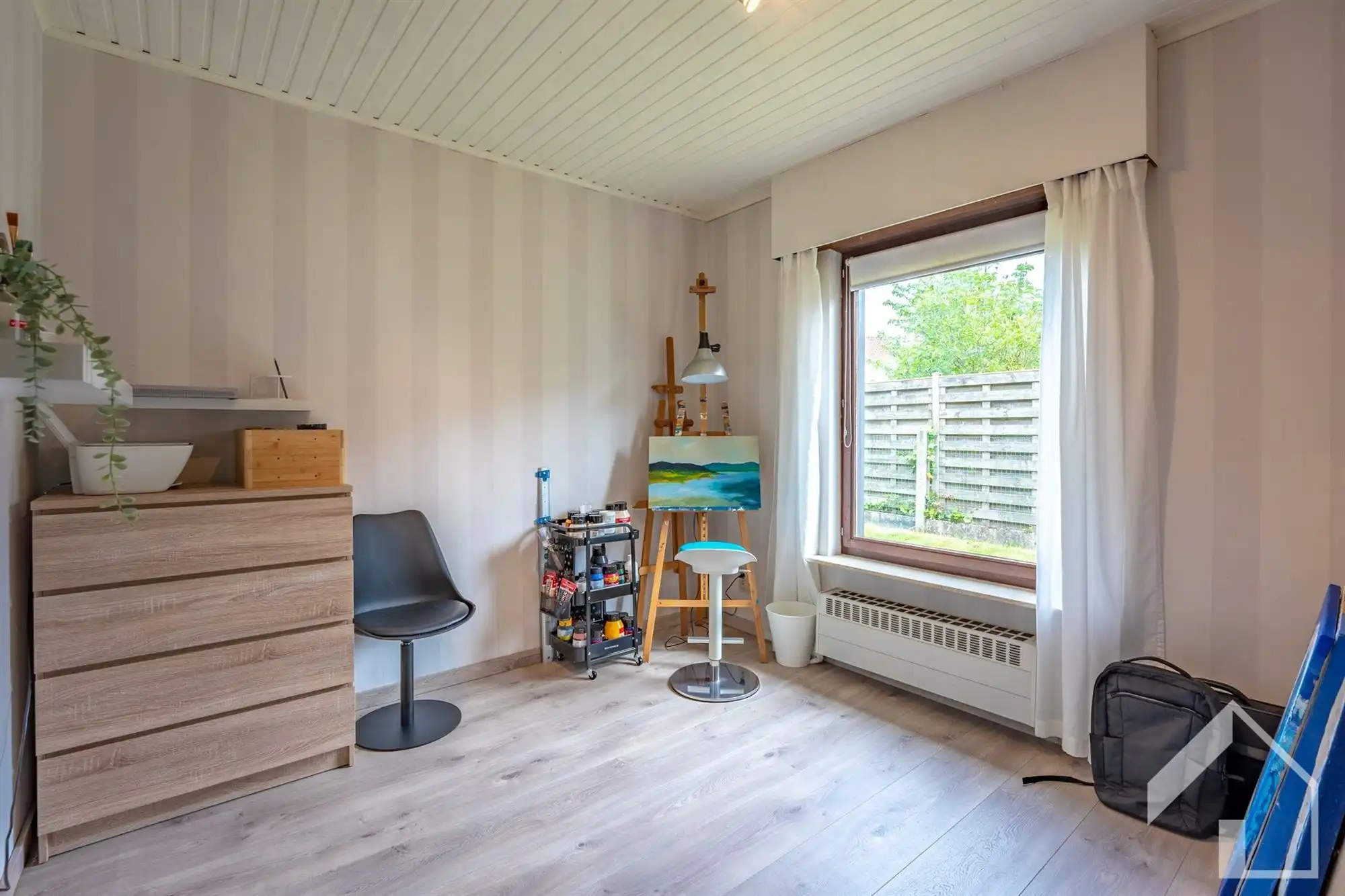 Ruime gelijkvloerse woning met 3 slaapkamers en garage foto 11
