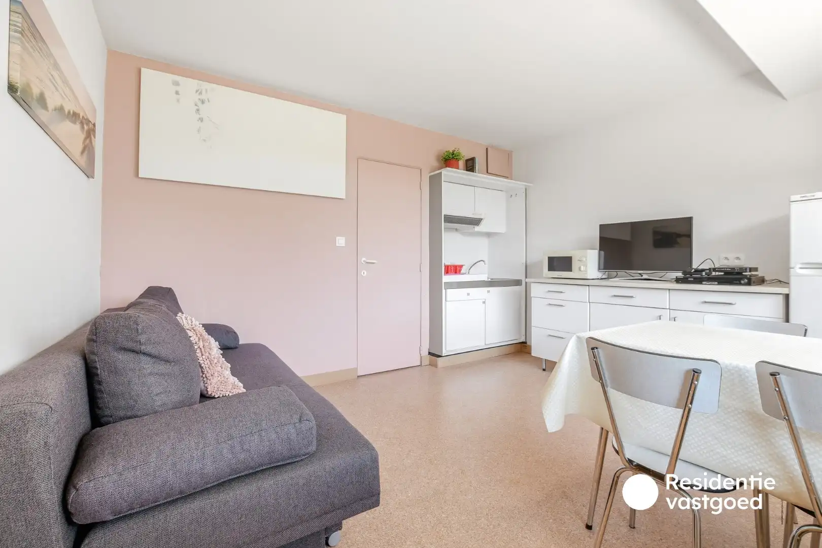Instapklaar éénslaapkamerappartement met terras, berging en staanplaats in Vosseslag foto 6