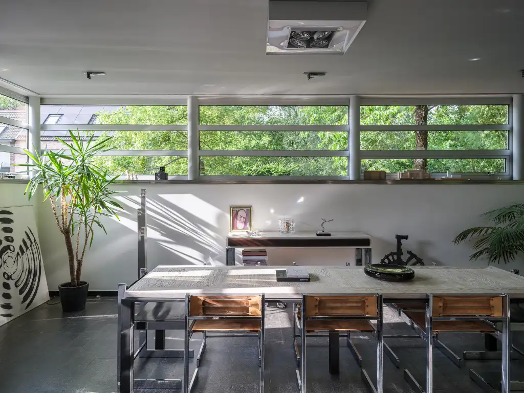 Vrijstaande architectenwoning (bvo 444 m²) op de grens met natuurpark Overmeers foto 5