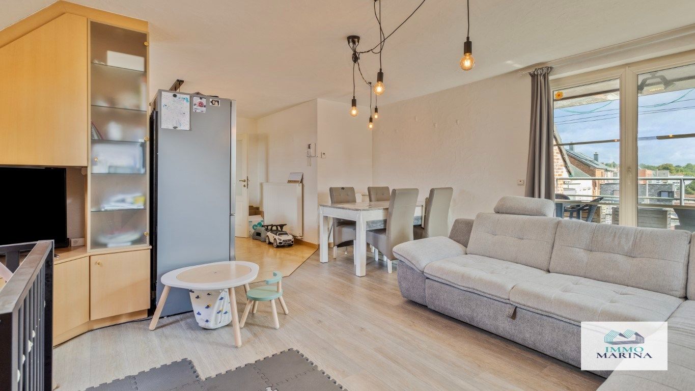 Instapklaar duplex-appartement met 3slpk foto 7