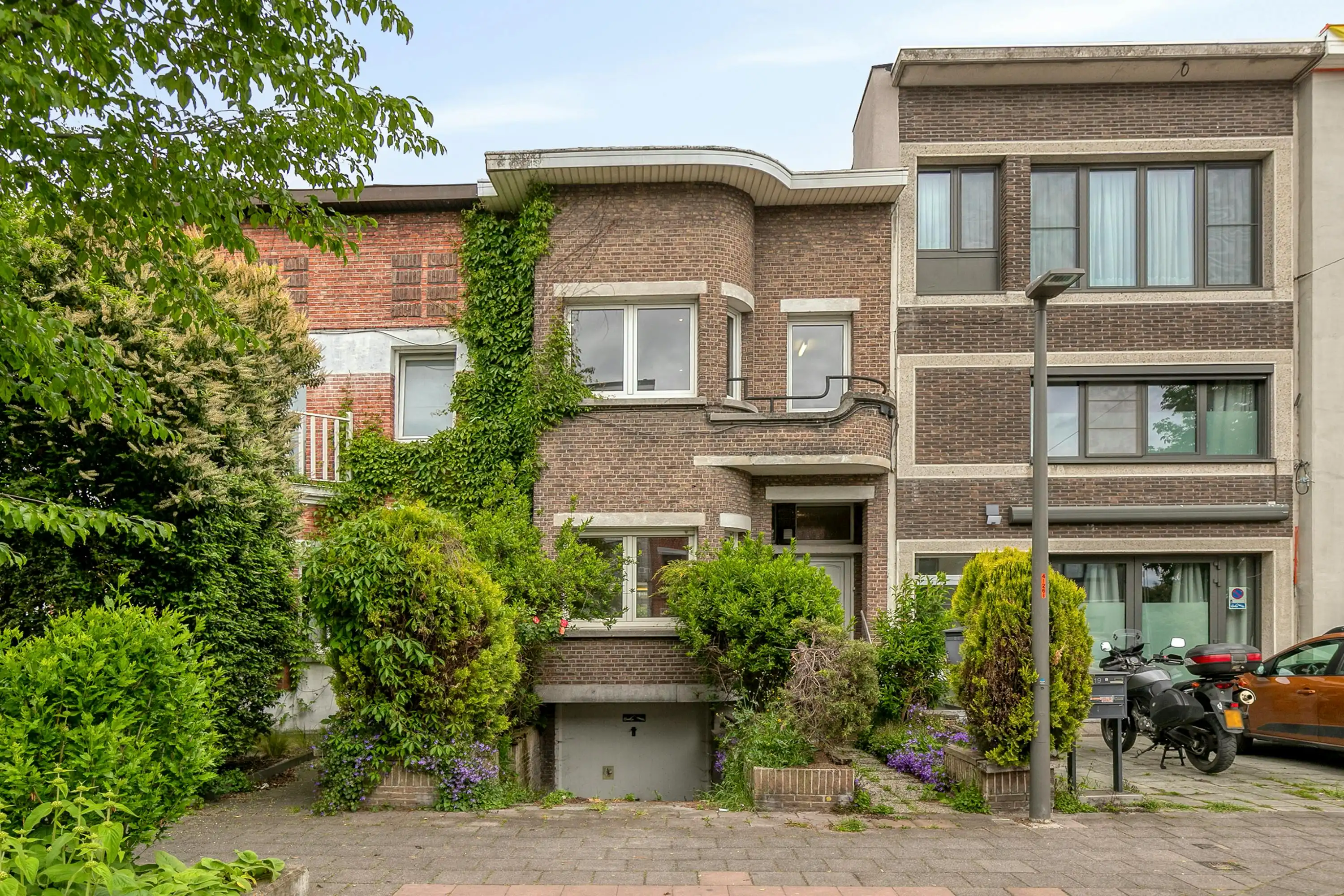 Hoofdfoto van de publicatie: Charmante rijwoning met 3 slaapkamers in hartje Deurne!