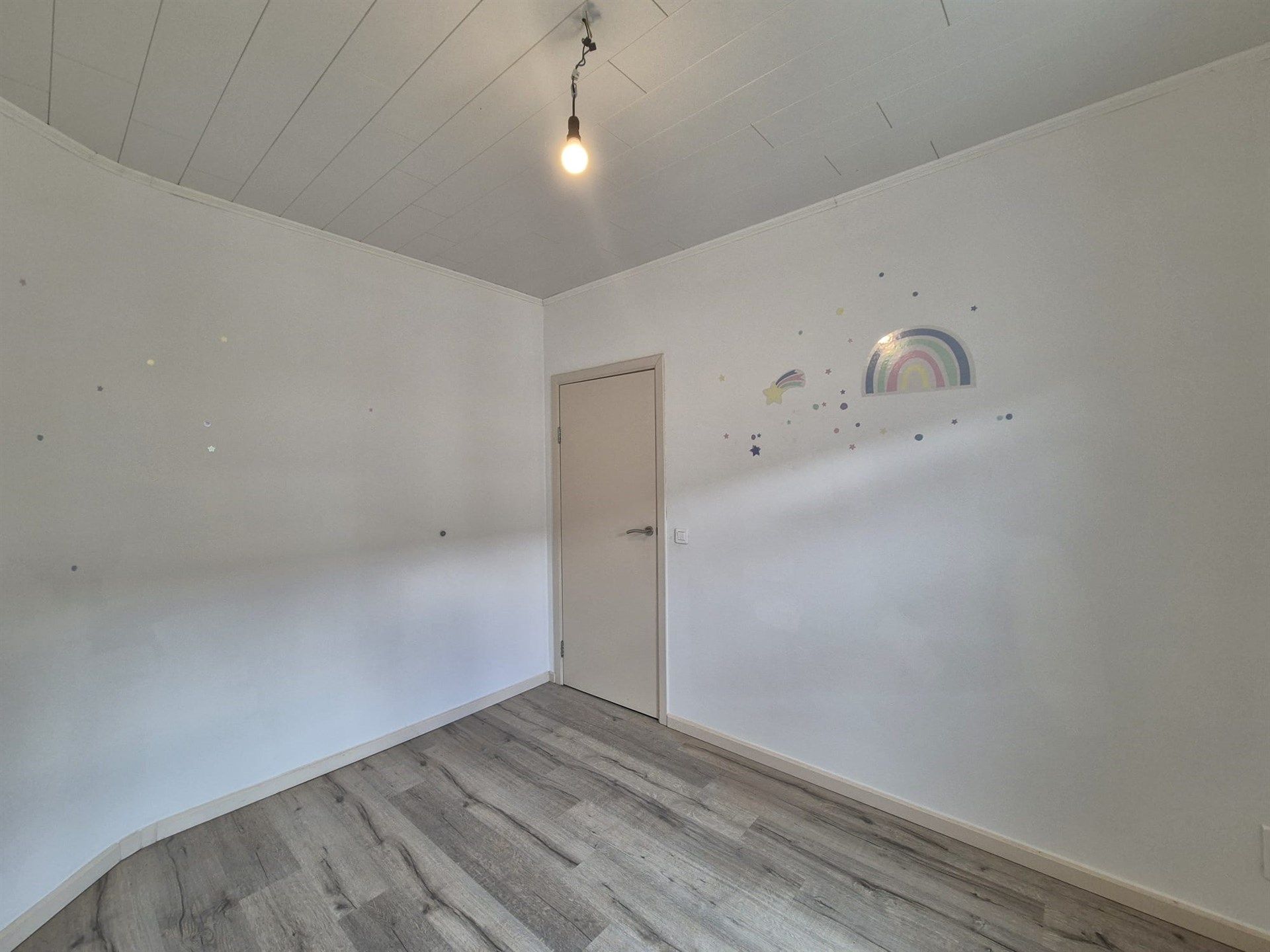 Leuke instapklare woning met koer.  foto 15