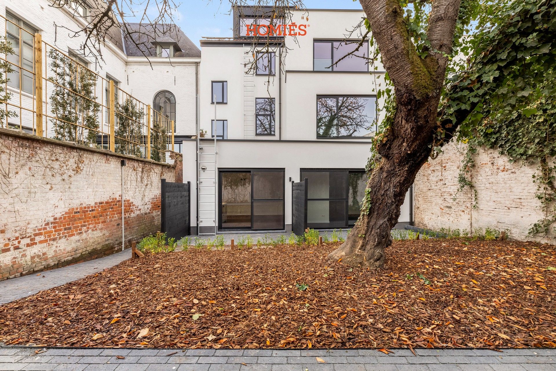 High-end studio (Label A) met privatief terras foto 11