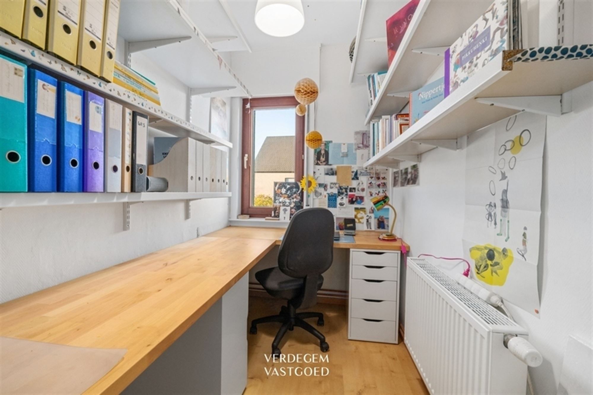 Toffe gezinswoning met 4 slaapkamers en mooie tuin foto 19