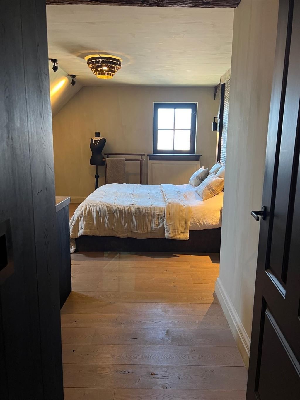 Landelijke villawoning met multifunctioneel aangrenzend gebouw foto 28