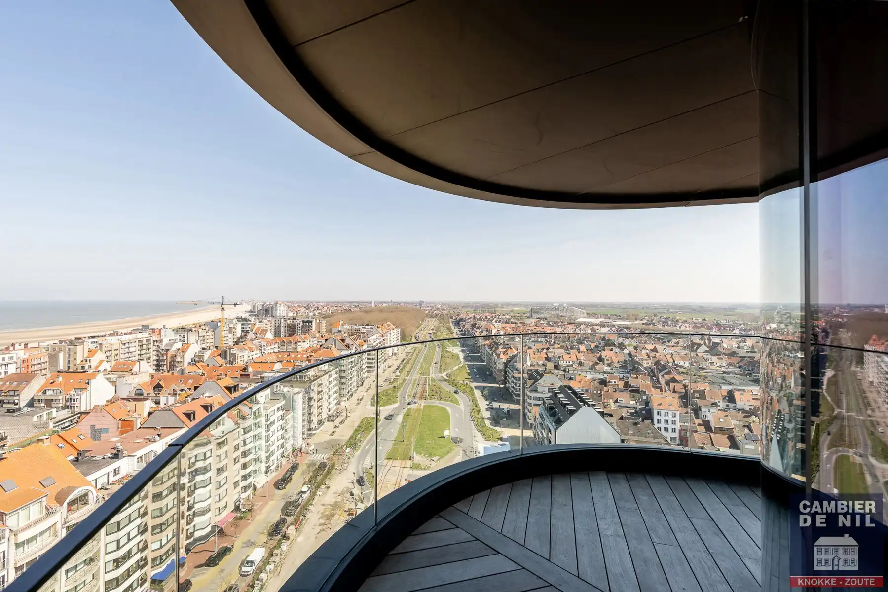 Luxueus nieuwbouw appartement met panoramisch uitzicht over Knokke-Heist, hinterland en zee foto 21
