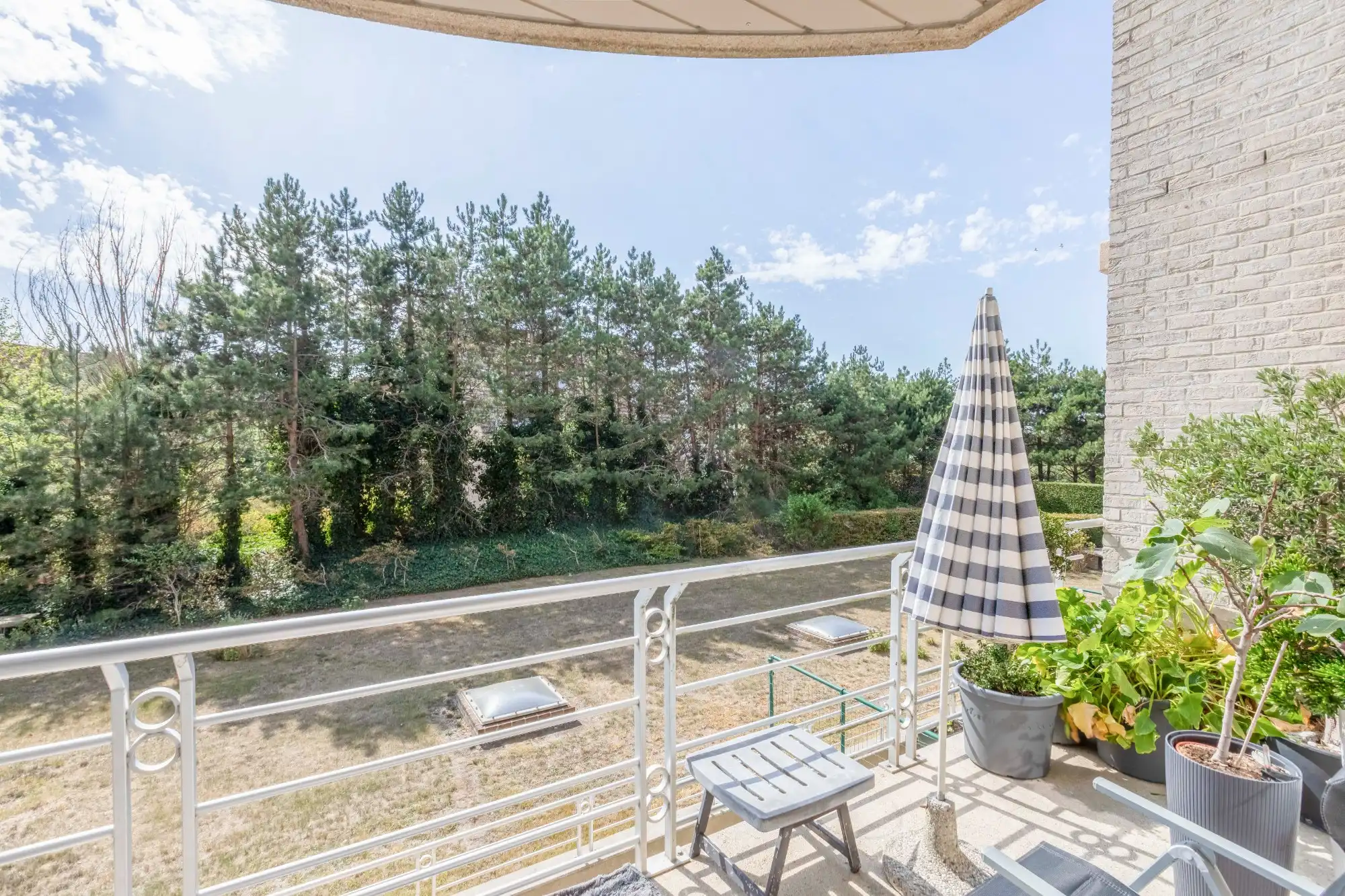 Appartement met twee terrassen, een garagebox en havenzicht in Blankenberge foto 13