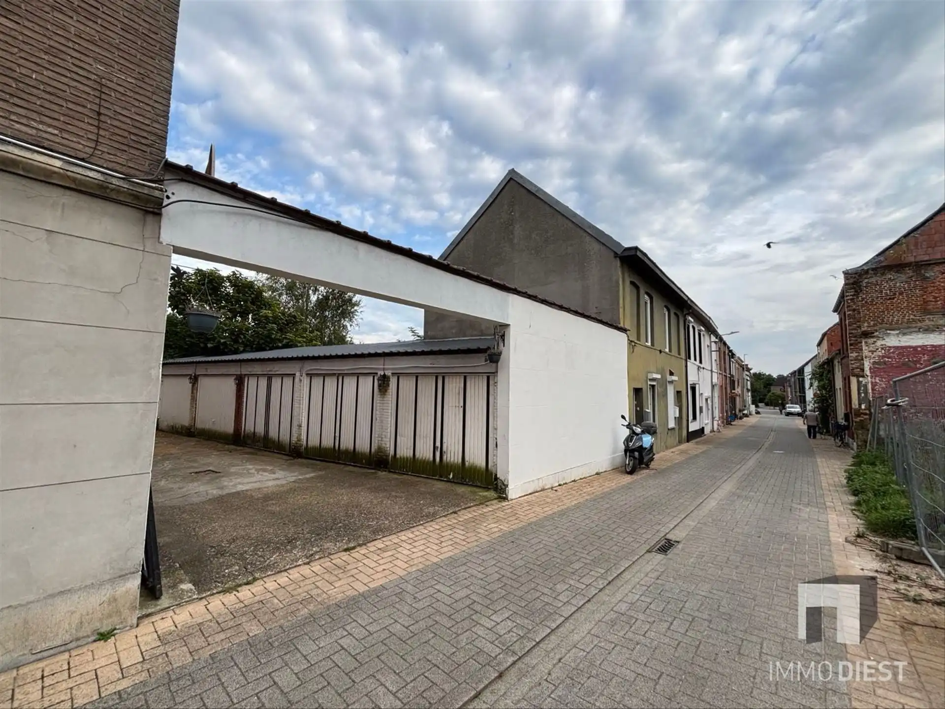 5 garages in het centrum van Diest foto 3