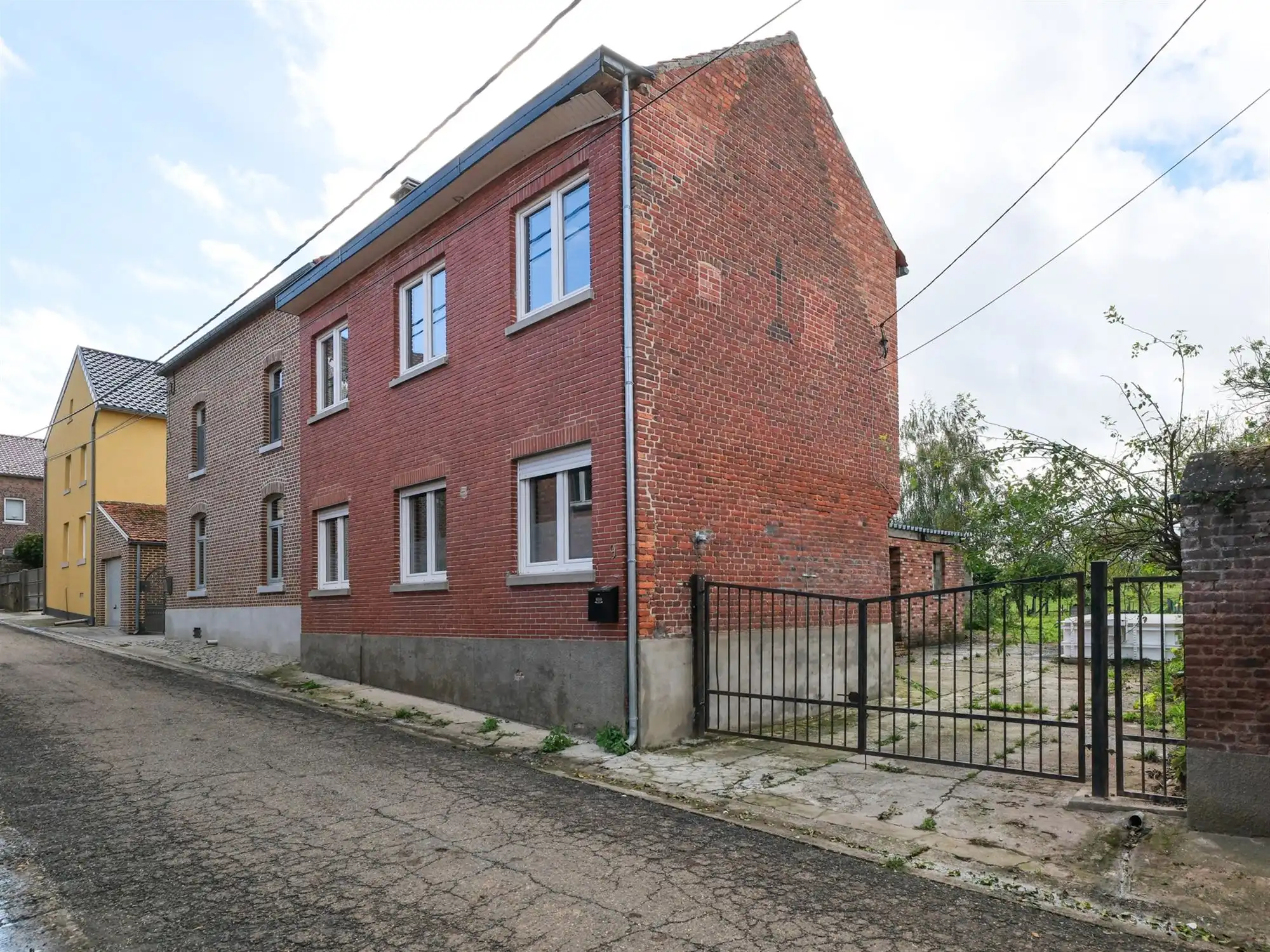Te renoveren woning in het groen foto 18