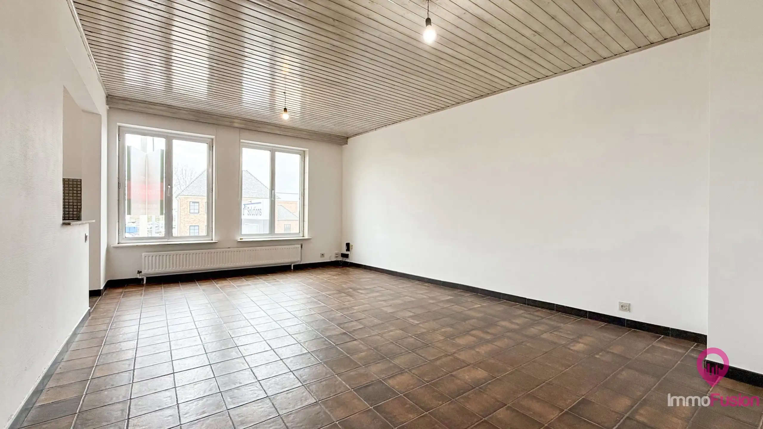 Ideaal gelegen 2-slaapkamerappartement met uitstekende bereikbaarheid! foto 3