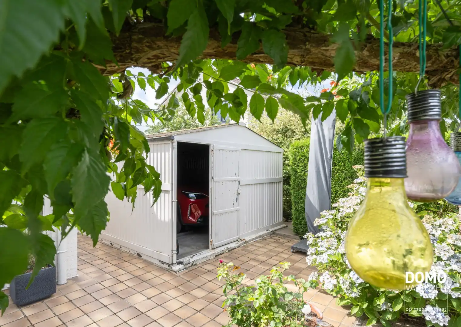 RUSTIG GELEGEN, RUIME WONING MET 4 SLAAPKAMERS, TUIN & AANGRENZENDE STUDIO MET ENERGIELABEL D GELEGEN IN ALKEN foto 32
