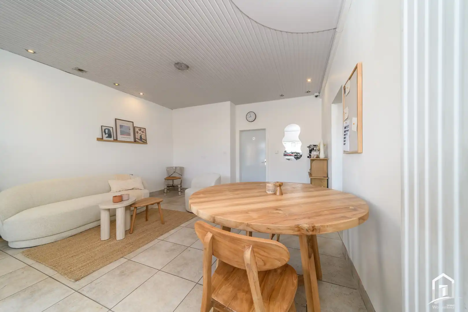 Ruim commercieel pand met showroom en magazijn op uitstekende locatie te Erembodegem foto 7
