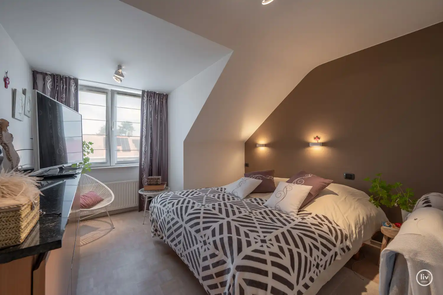 Ruime verzorgde bel-étage woning in het hartje van Oud-Knokke foto 20
