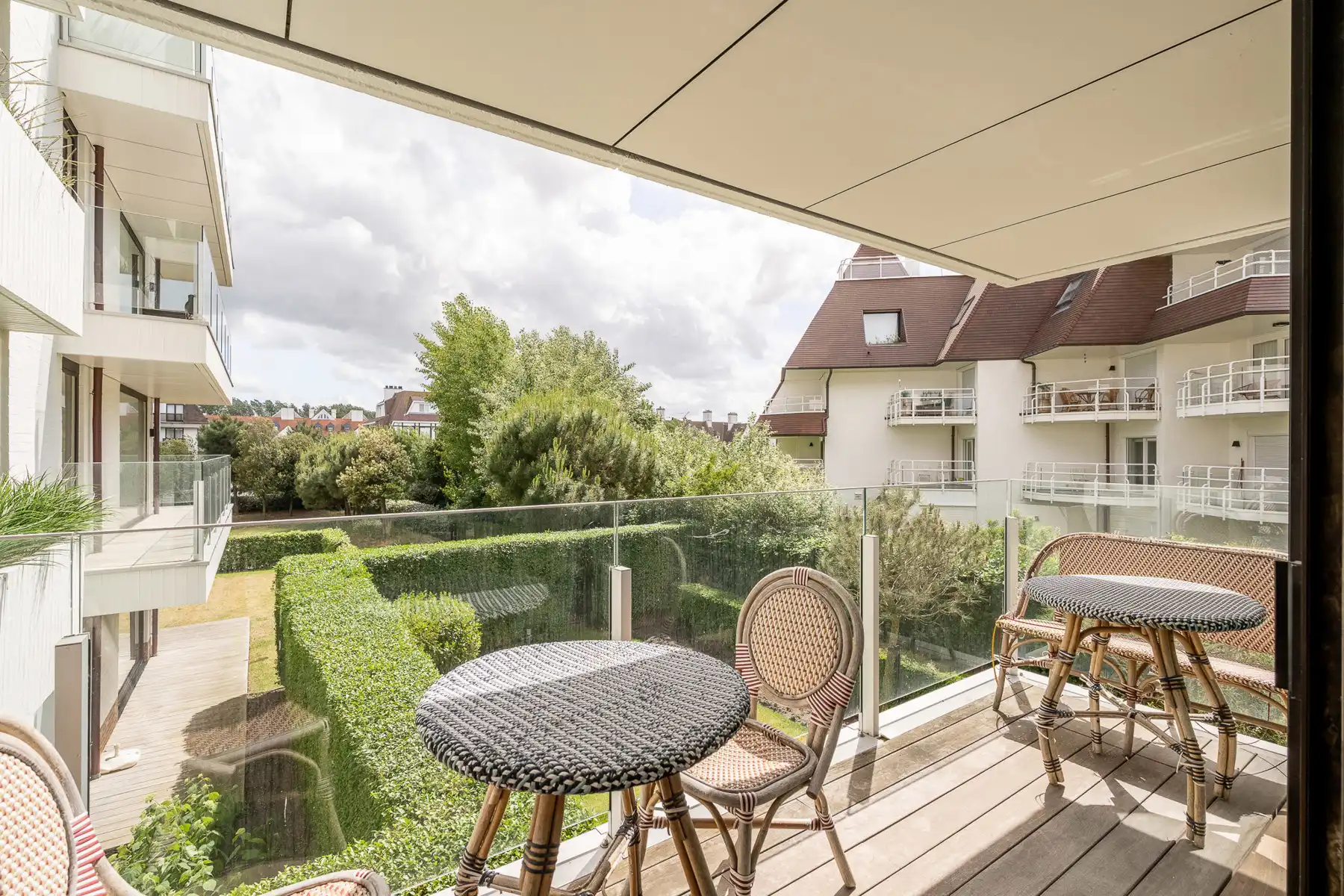 2 appartementen op toplocatie in Het Zoute foto 13