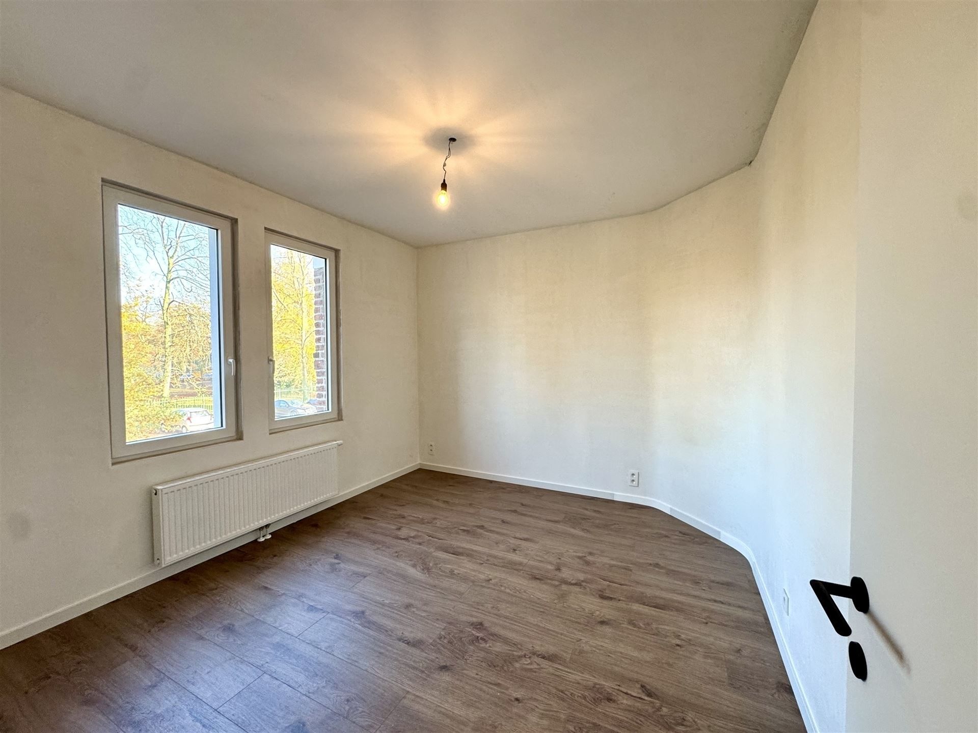 Gerenoveerde mijnwerkerswoning Louis Mercierlaan 15, Maasmechelen foto 18